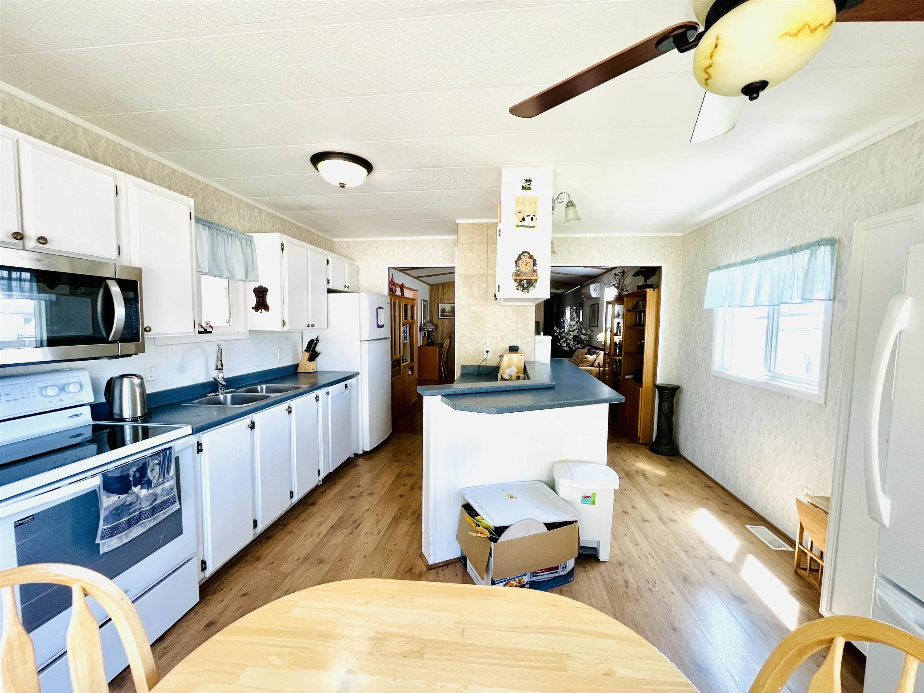 27111 0 Avenue #237