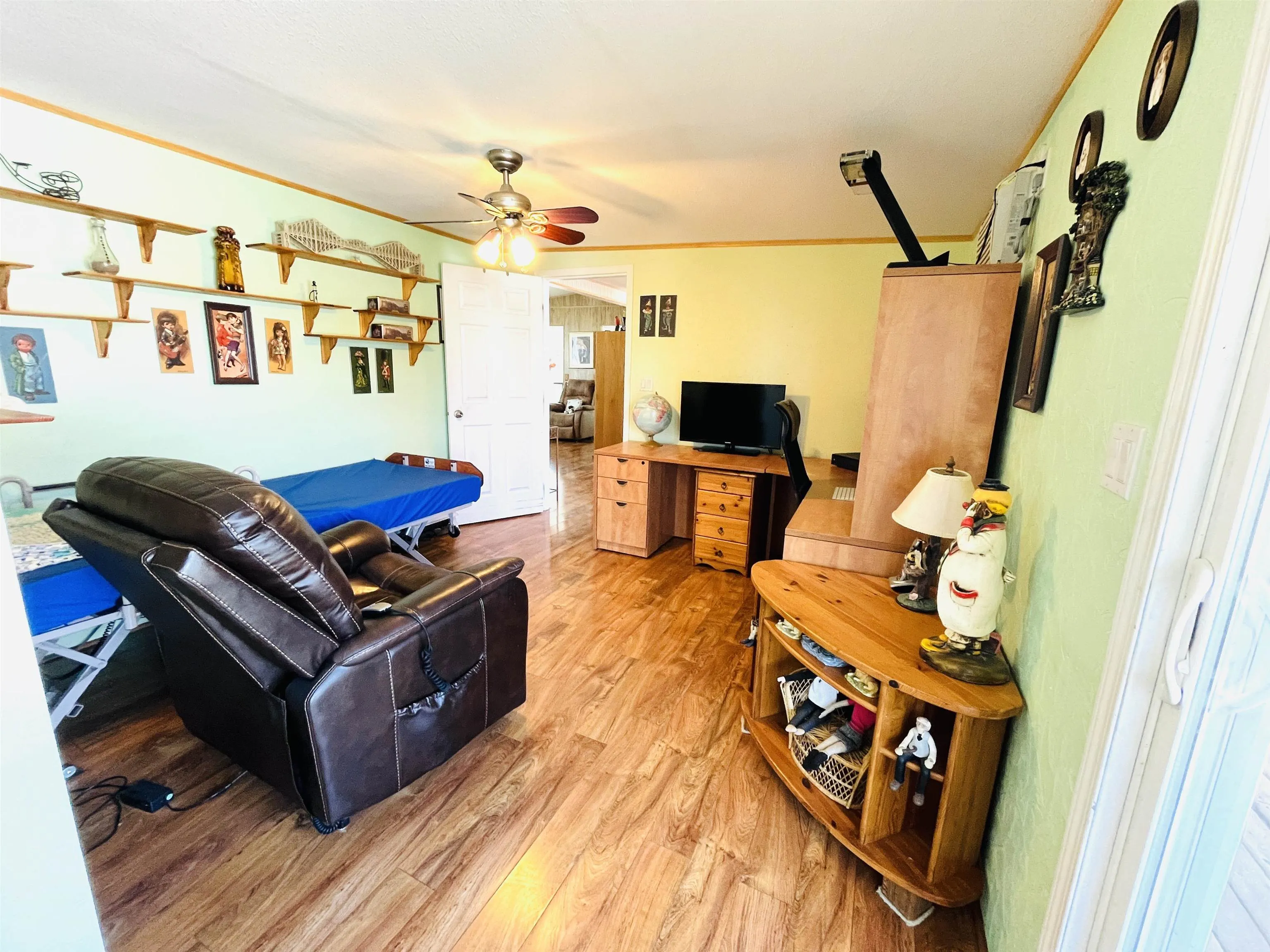 27111 0 Avenue #237