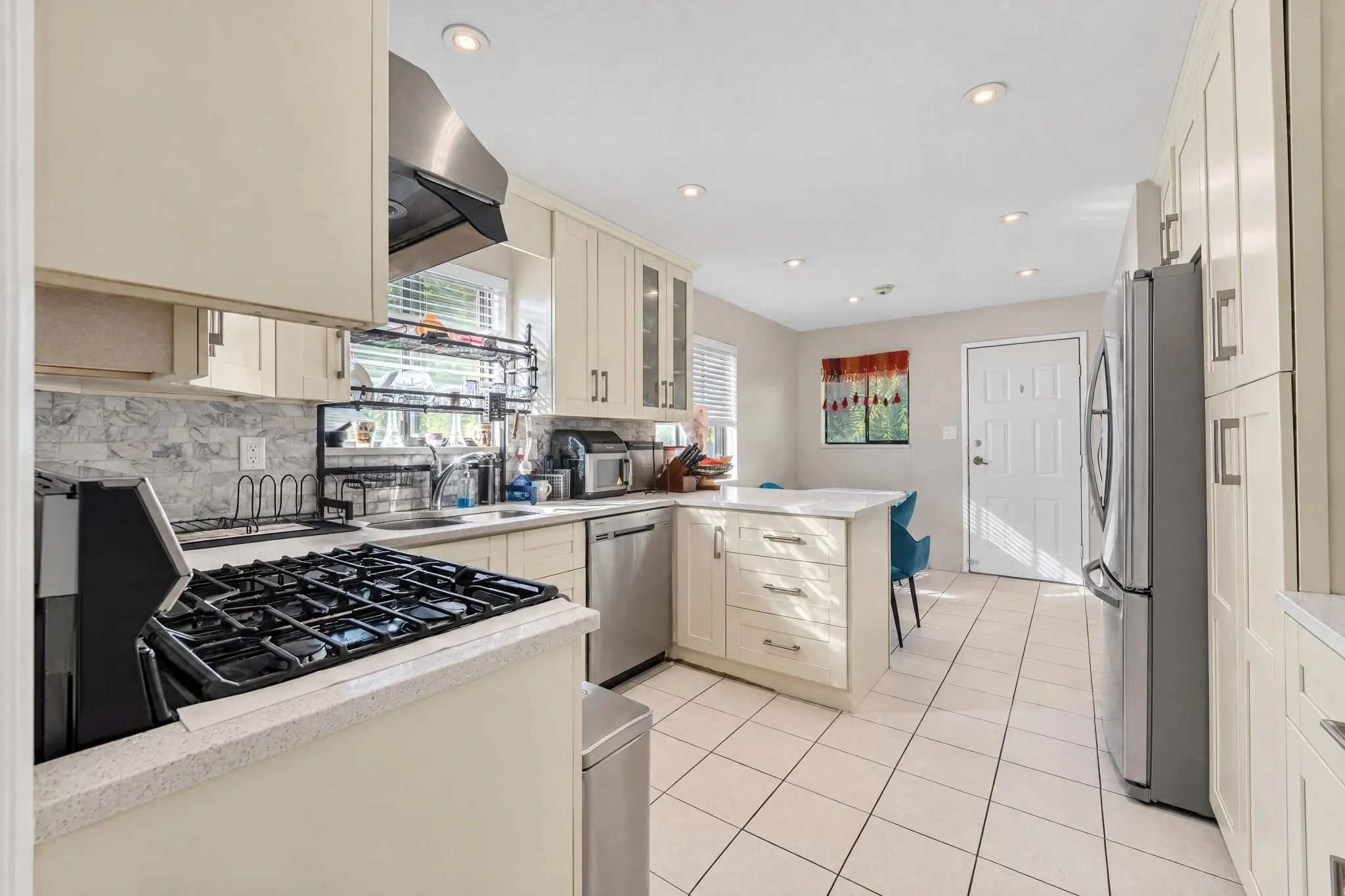580 W 29th Street