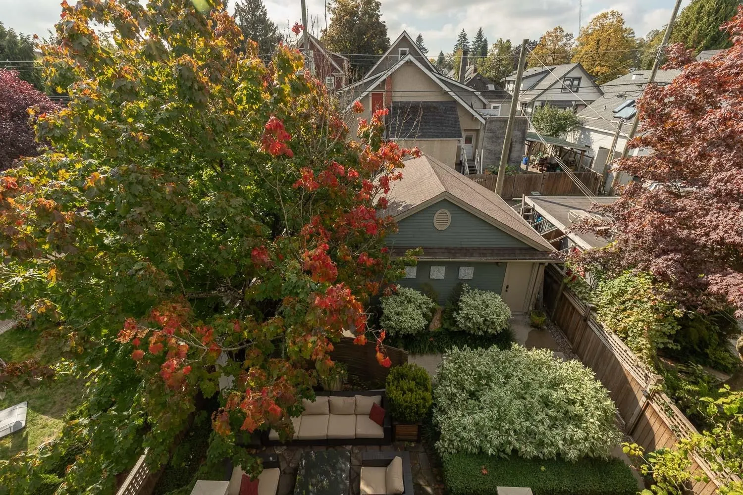 850 E 10th Avenue