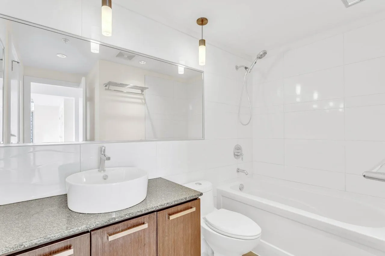 2980 Atlantic Avenue #2805
