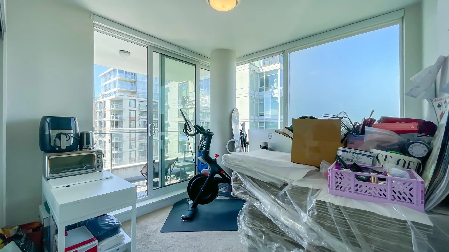159 W 2nd Avenue #1402