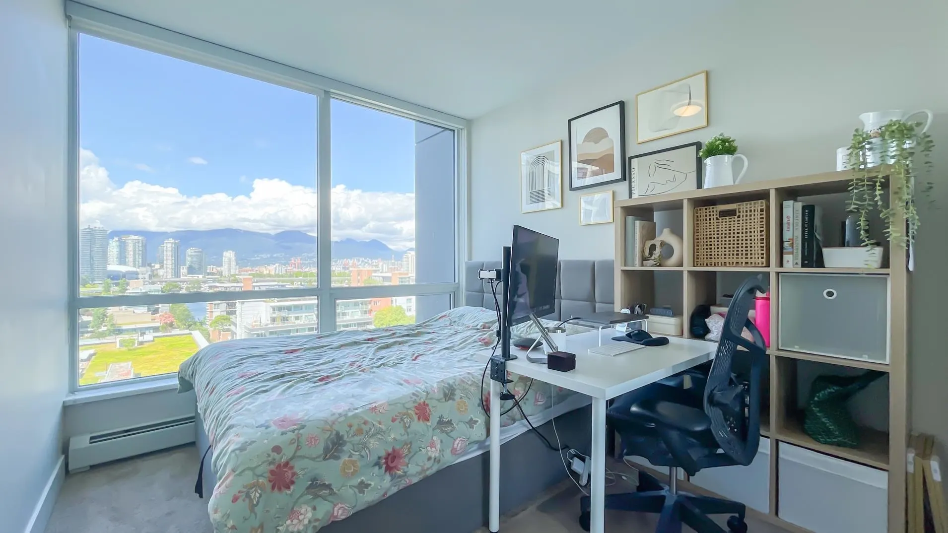 159 W 2nd Avenue #1402