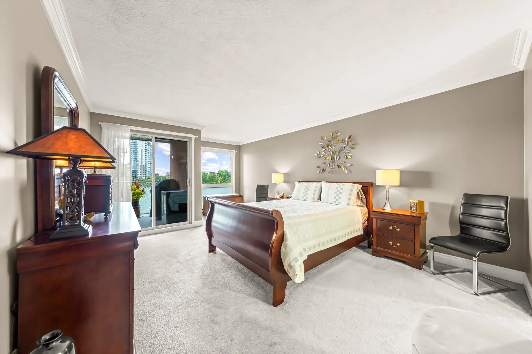 1230 Quayside Drive #306