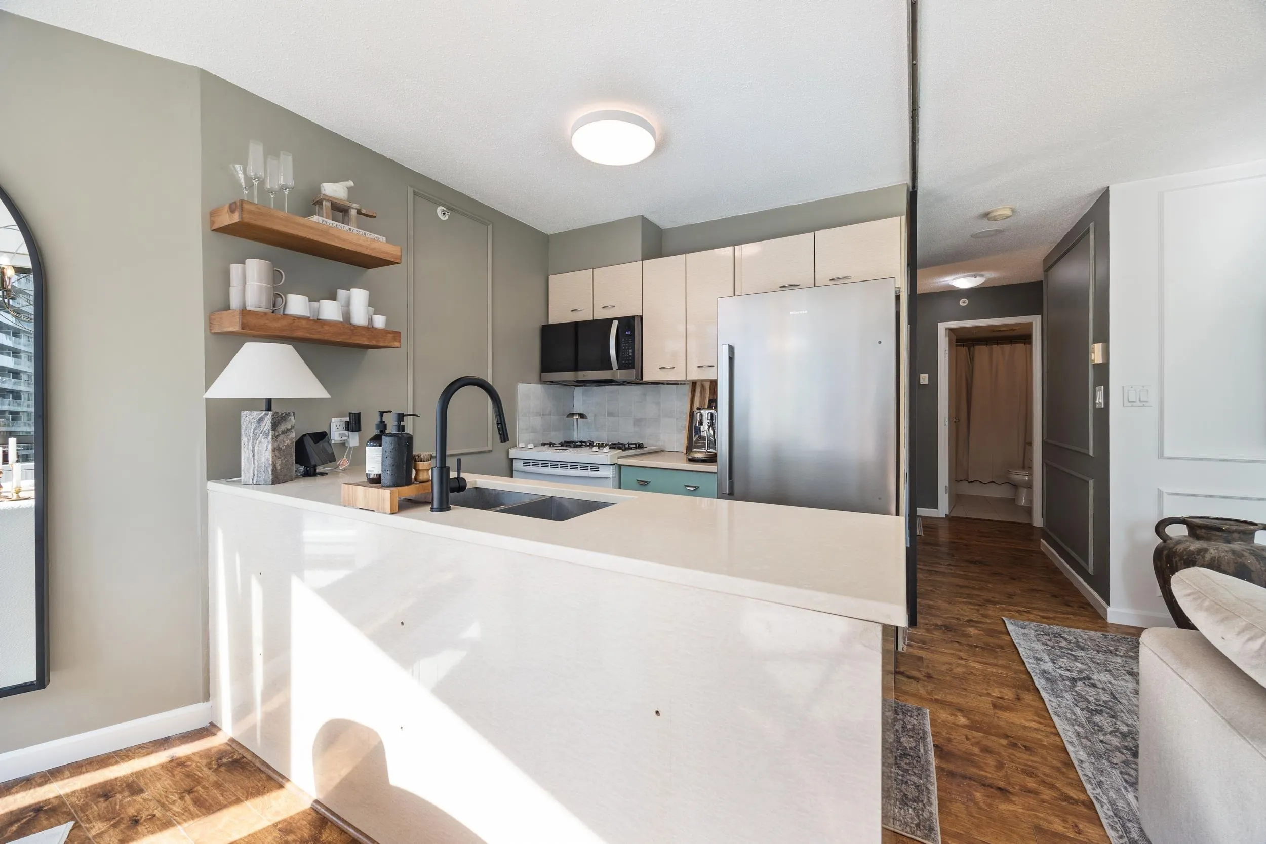 501 Pacific Street #609
