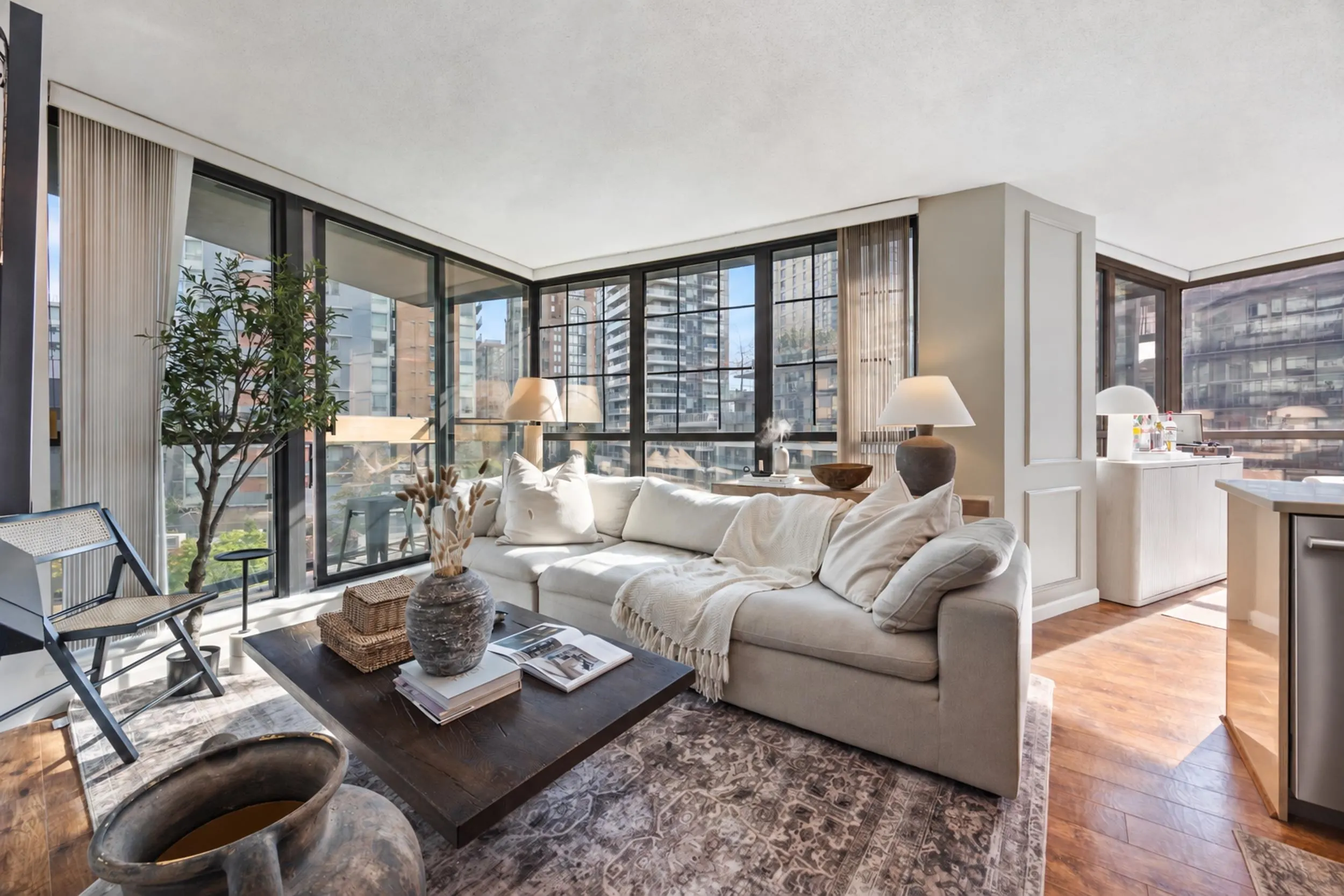 501 Pacific Street #609