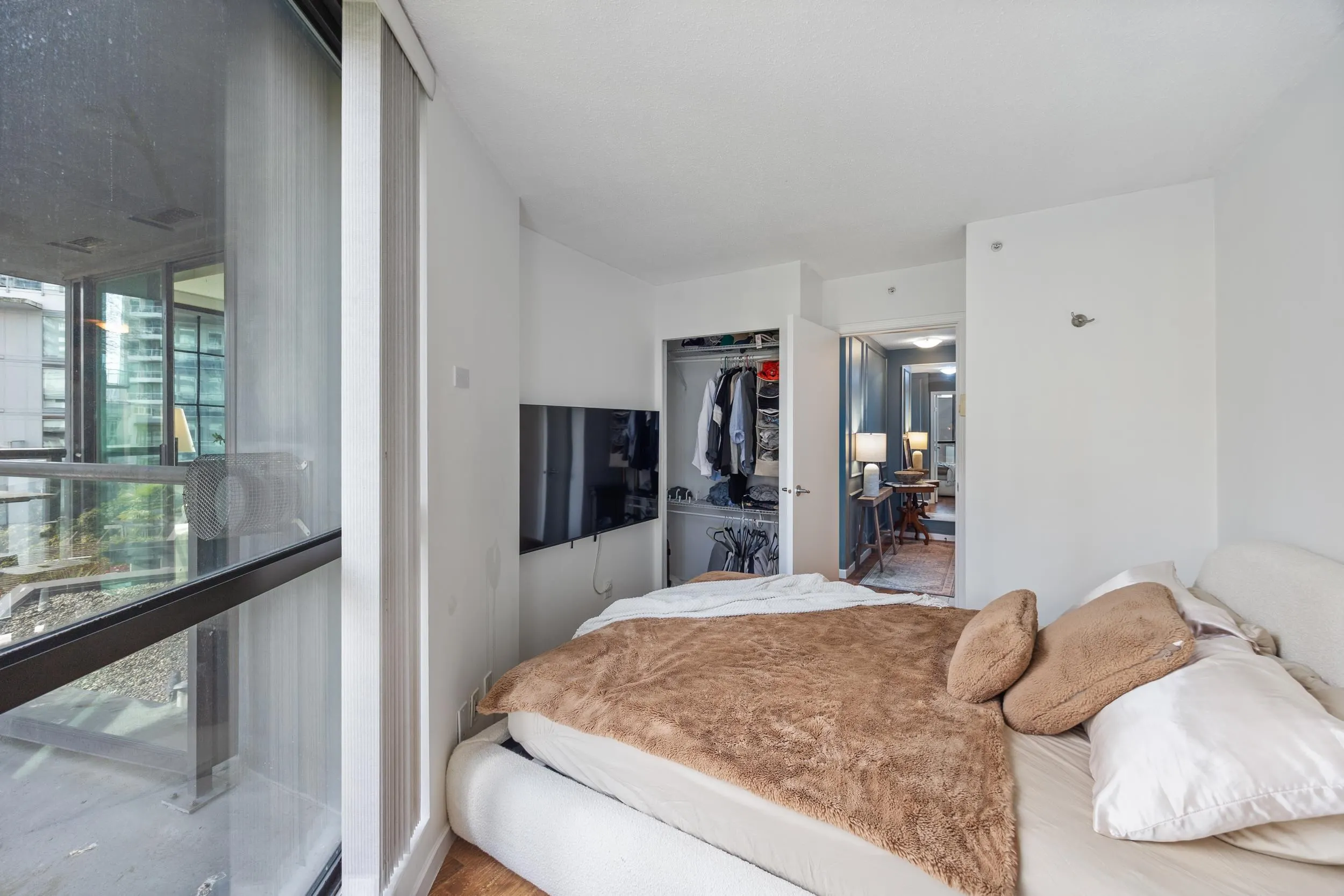 501 Pacific Street #609