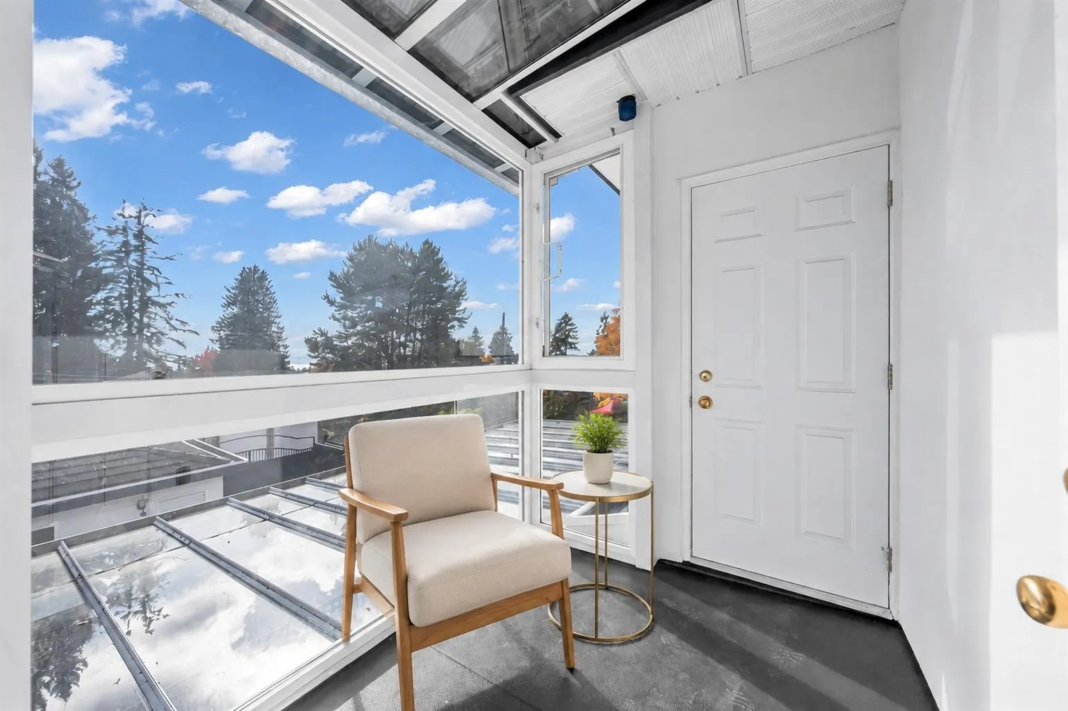 213 W 28th Street