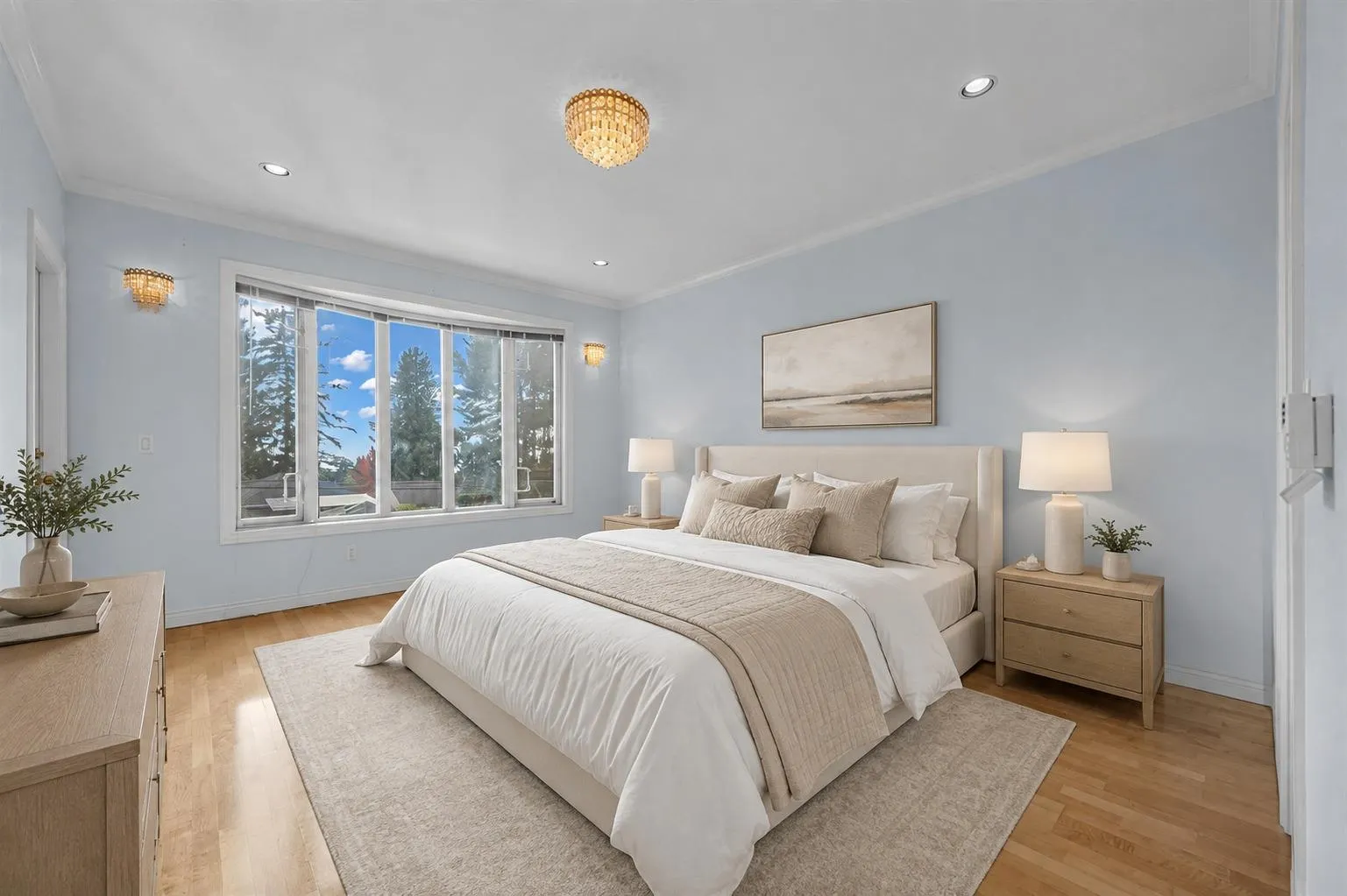 213 W 28th Street