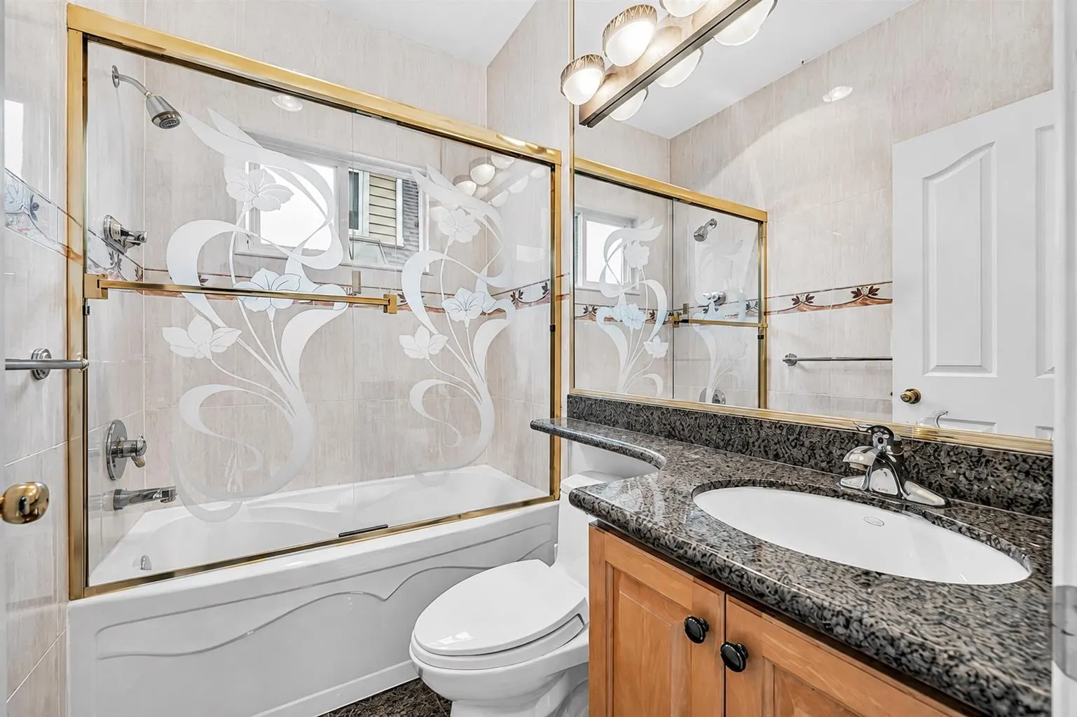 213 W 28th Street