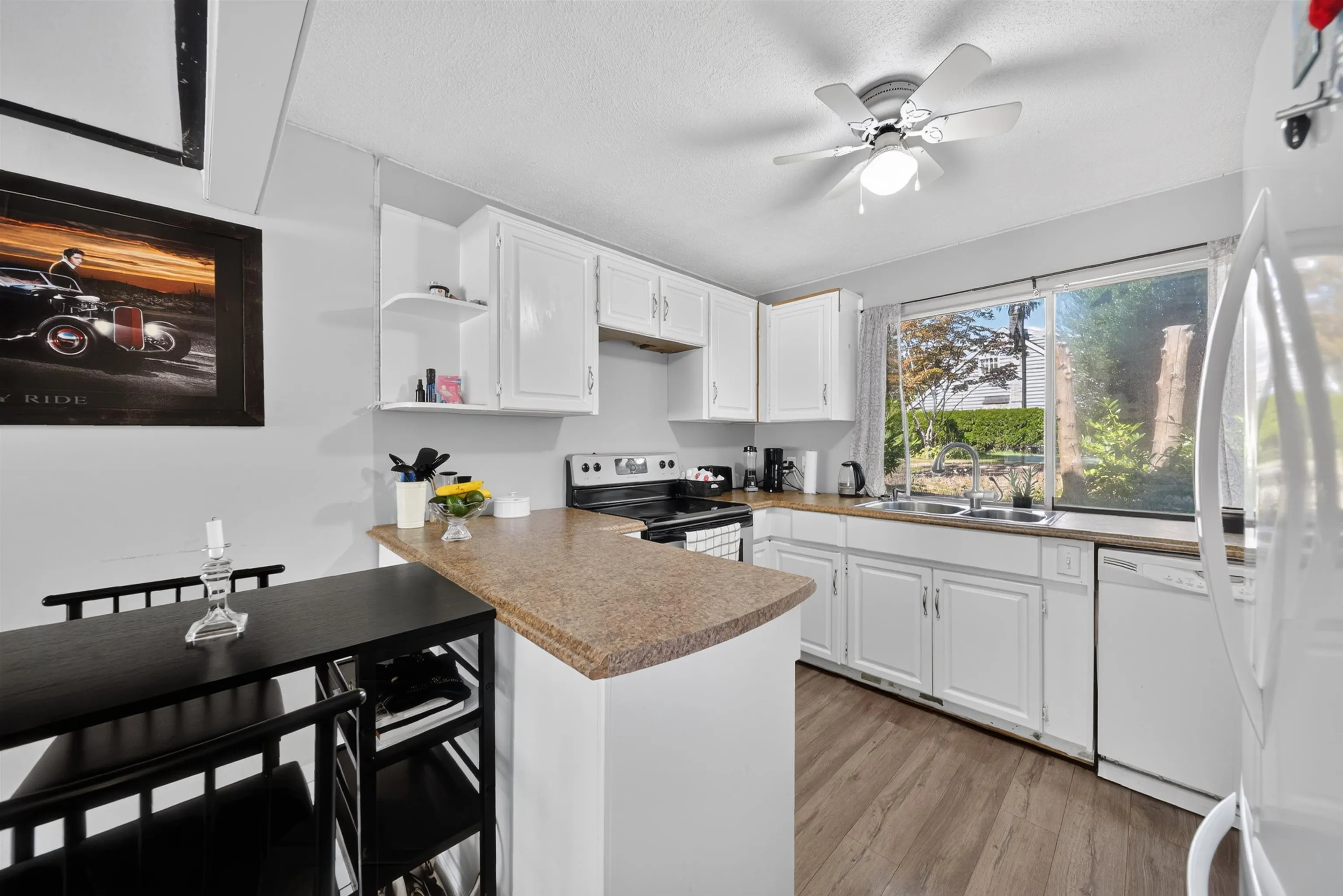 20835 Wicklund Avenue