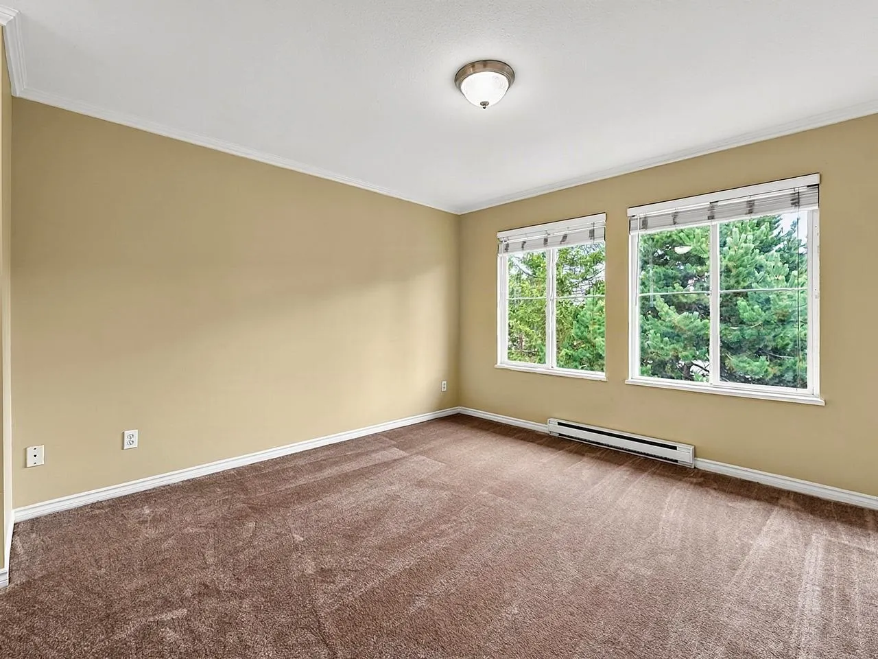 14952 58 Avenue #64