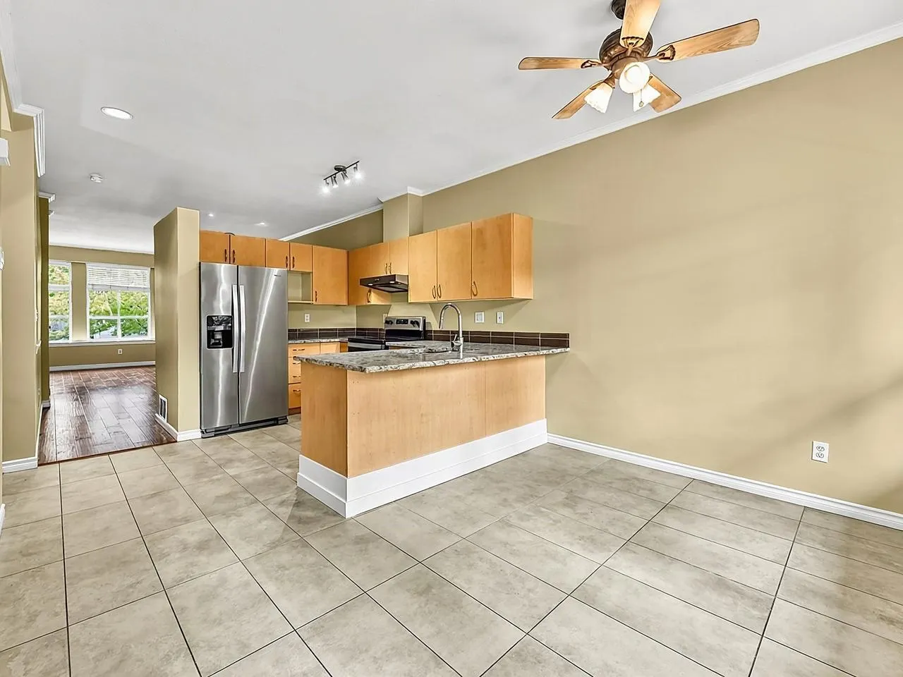 14952 58 Avenue #64