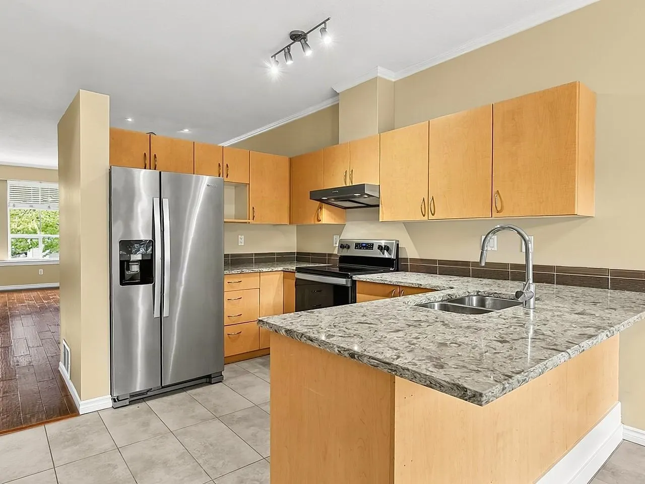 14952 58 Avenue #64