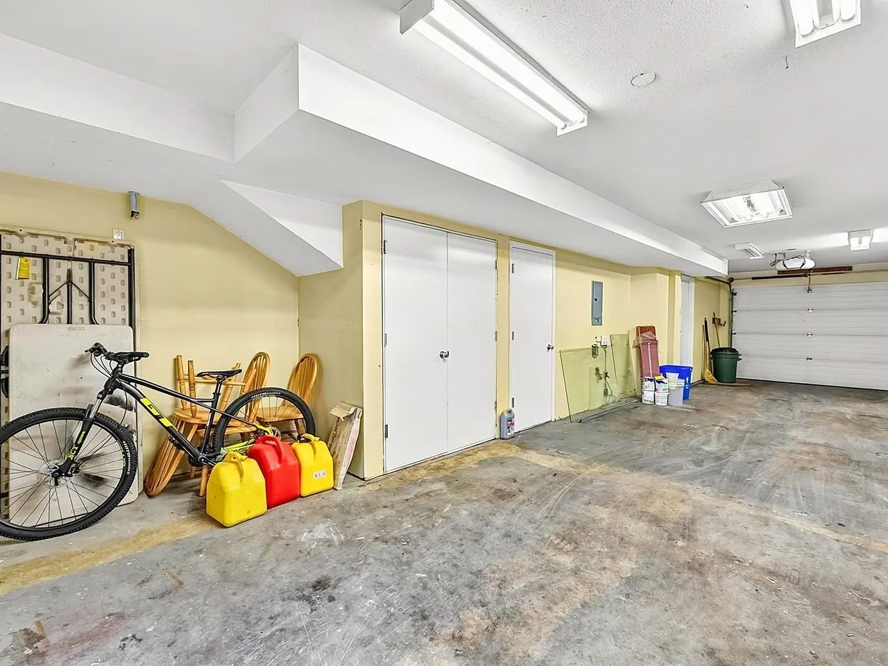 14952 58 Avenue #64
