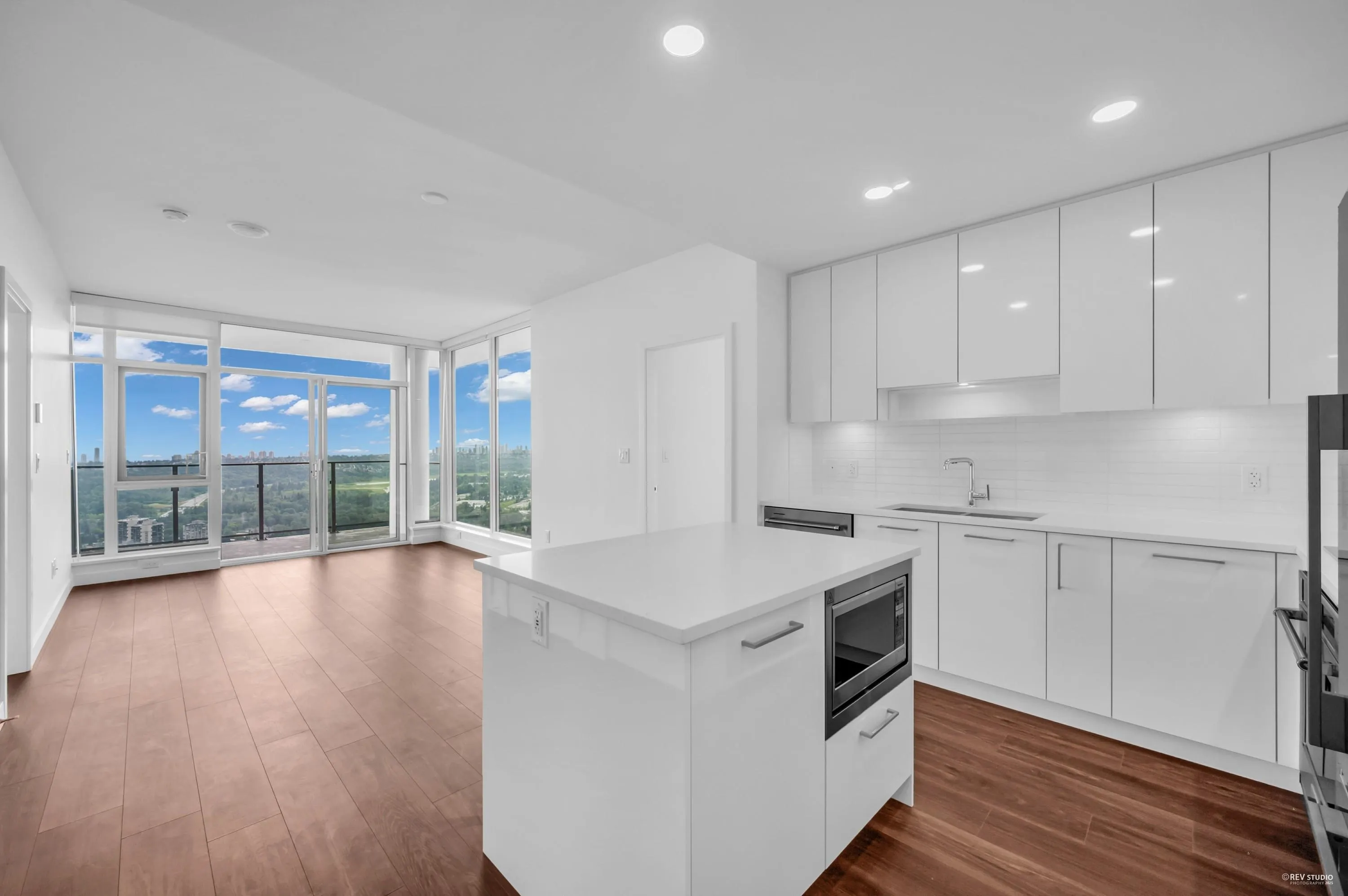 518 Clarke Road #4407