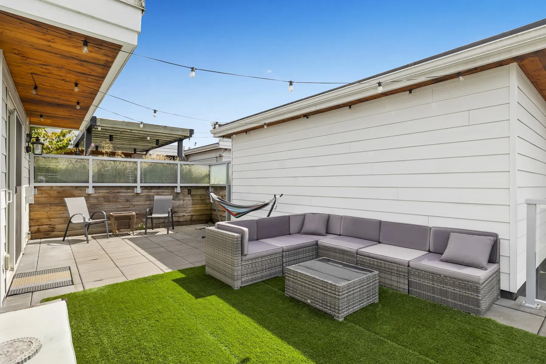 707 Como Lake Avenue #611