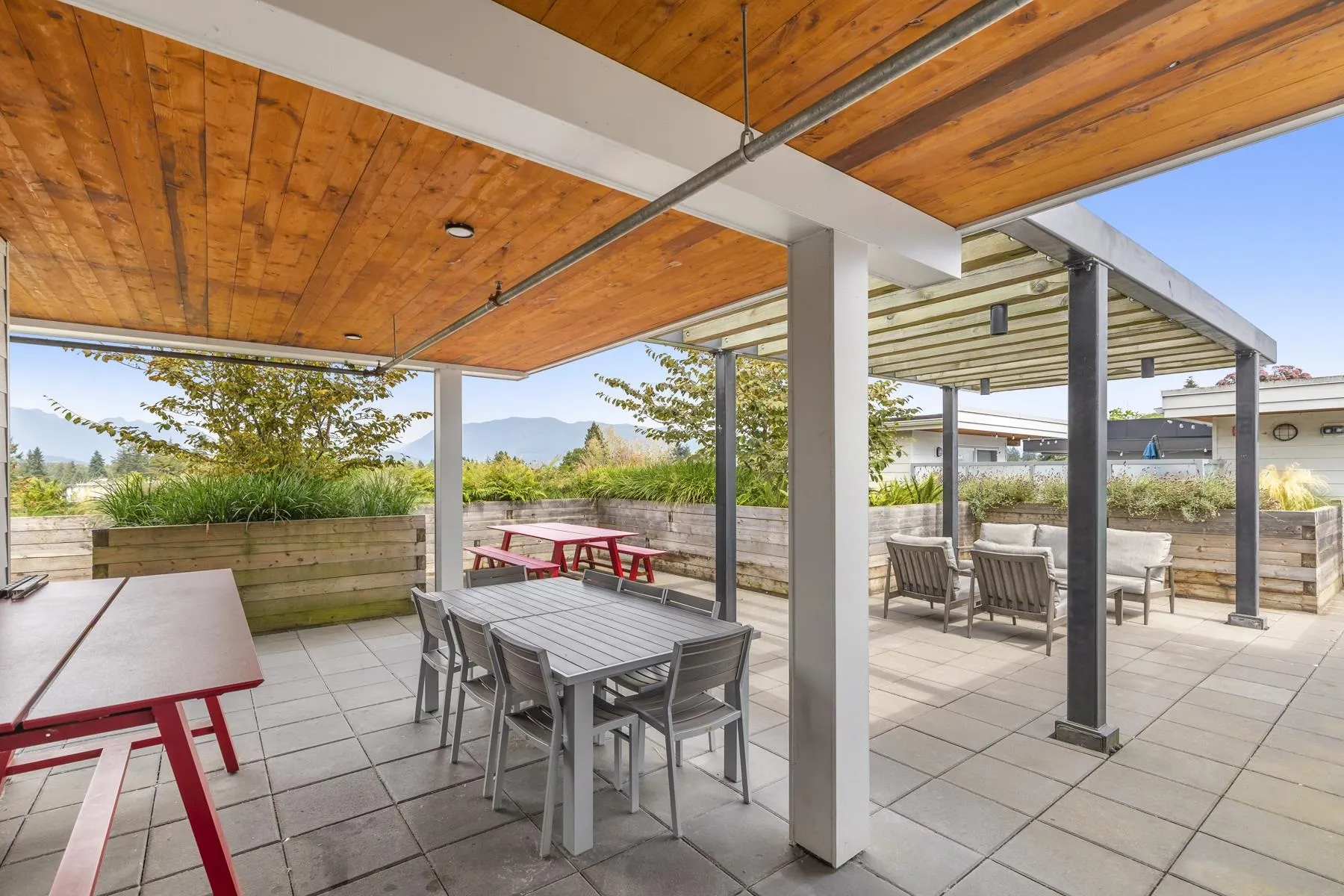 707 Como Lake Avenue #611