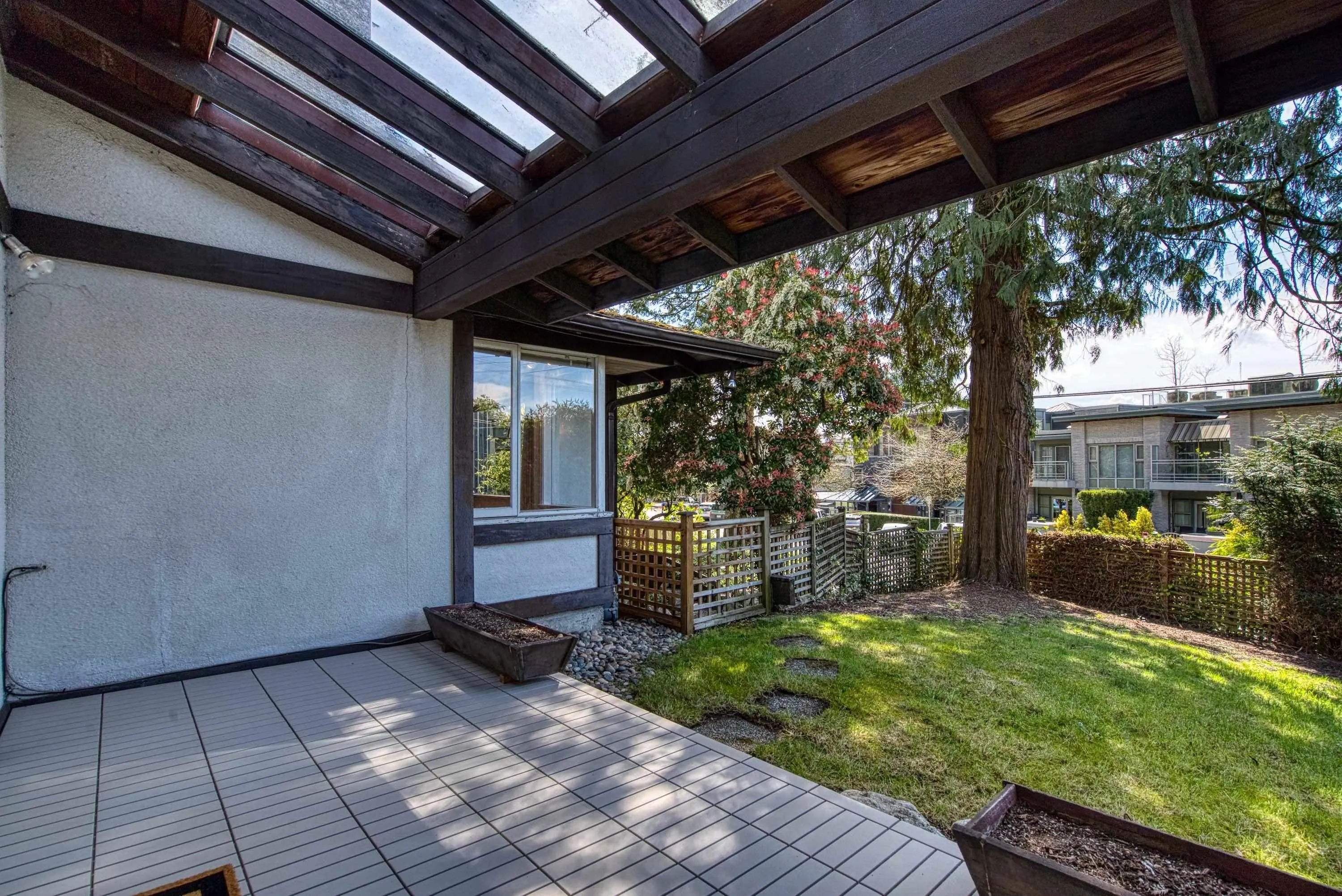 2493 Haywood Avenue