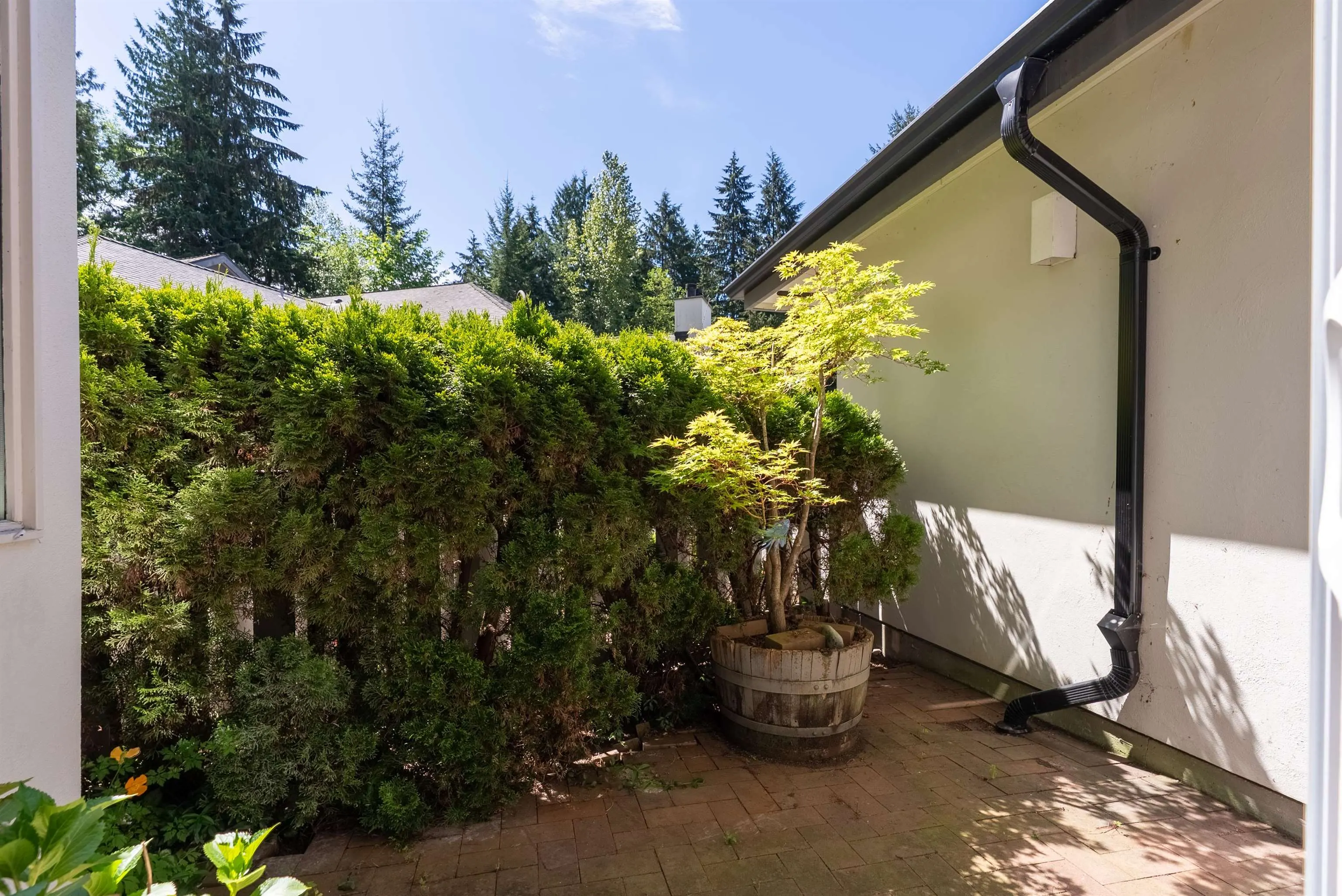 5948 Nancy Greene Way