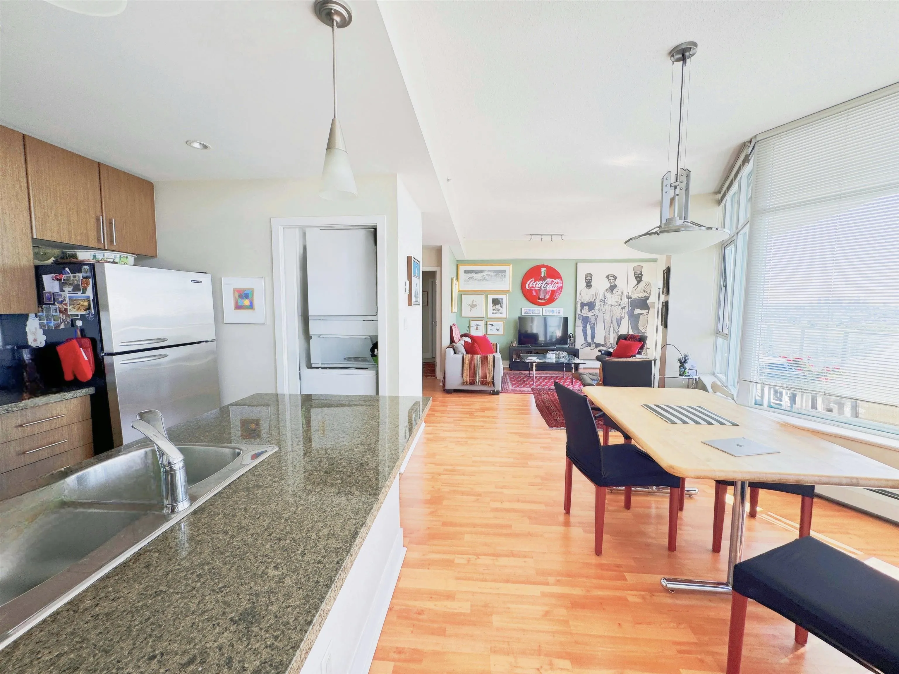 58 Keefer Place #2901