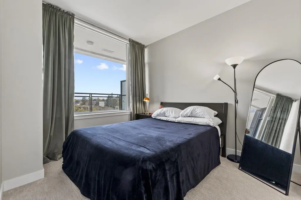 6383 Cambie Street #506