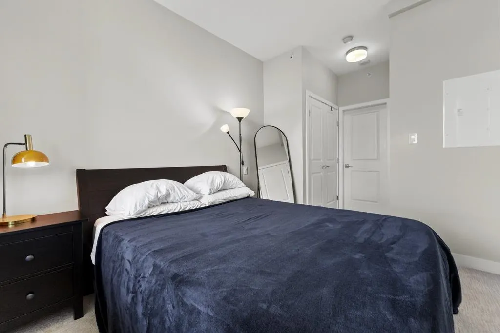 6383 Cambie Street #506