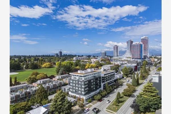 6383 Cambie Street #506