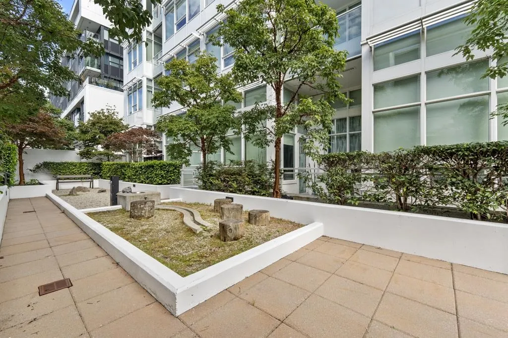 6383 Cambie Street #506