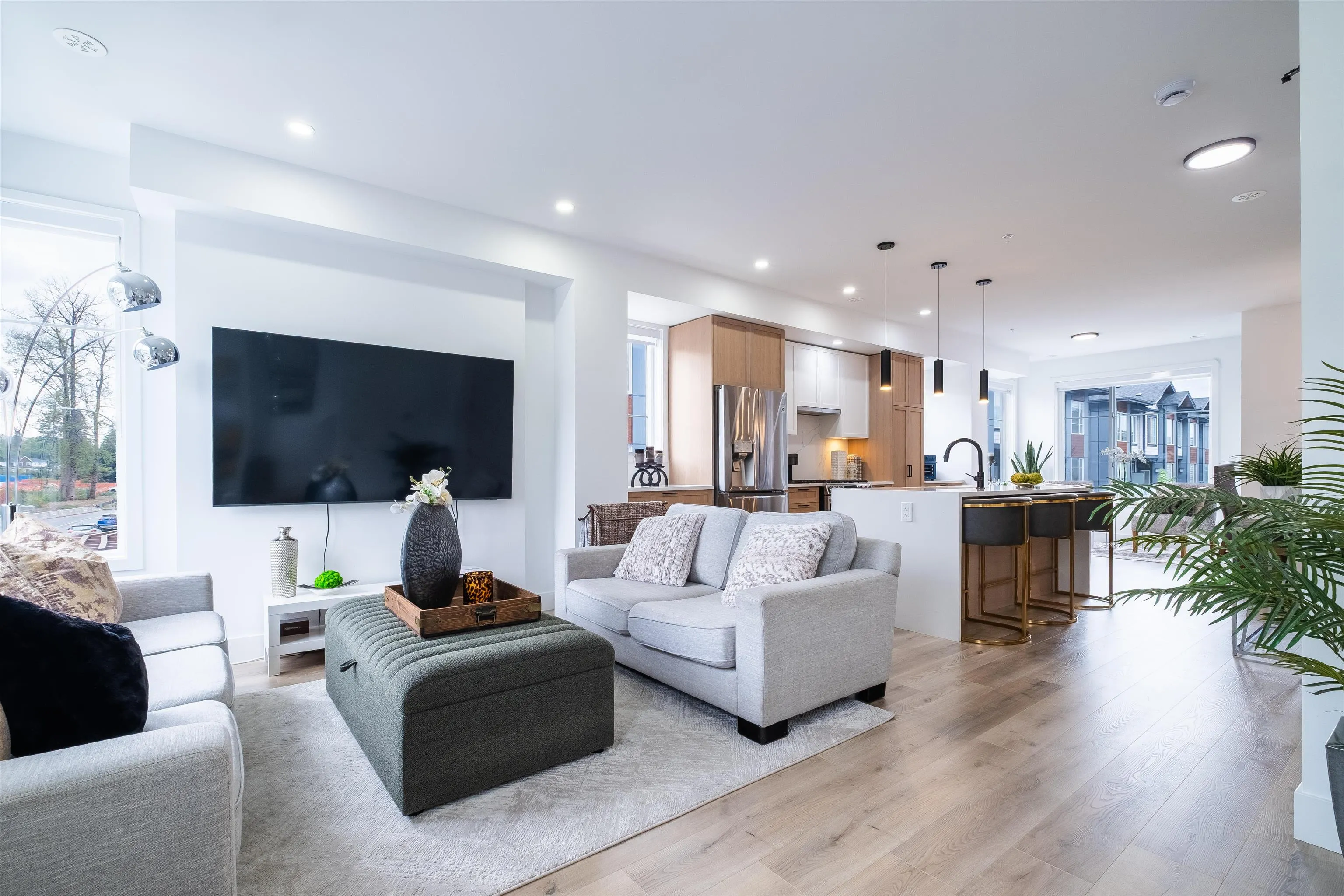 20763 76 Avenue #62