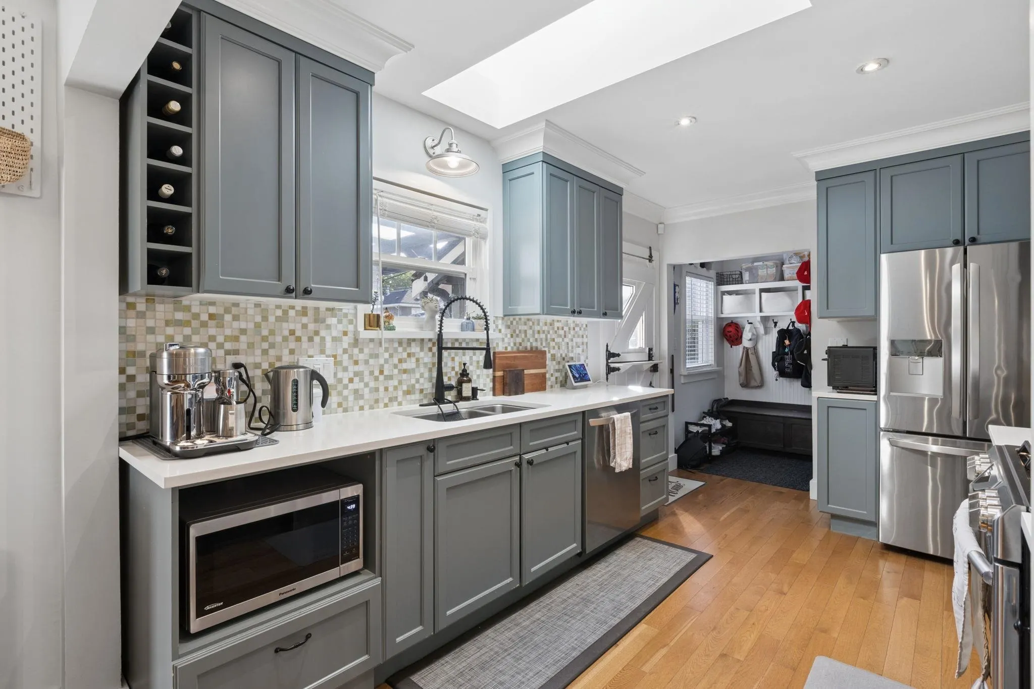 3964 Dundas Street