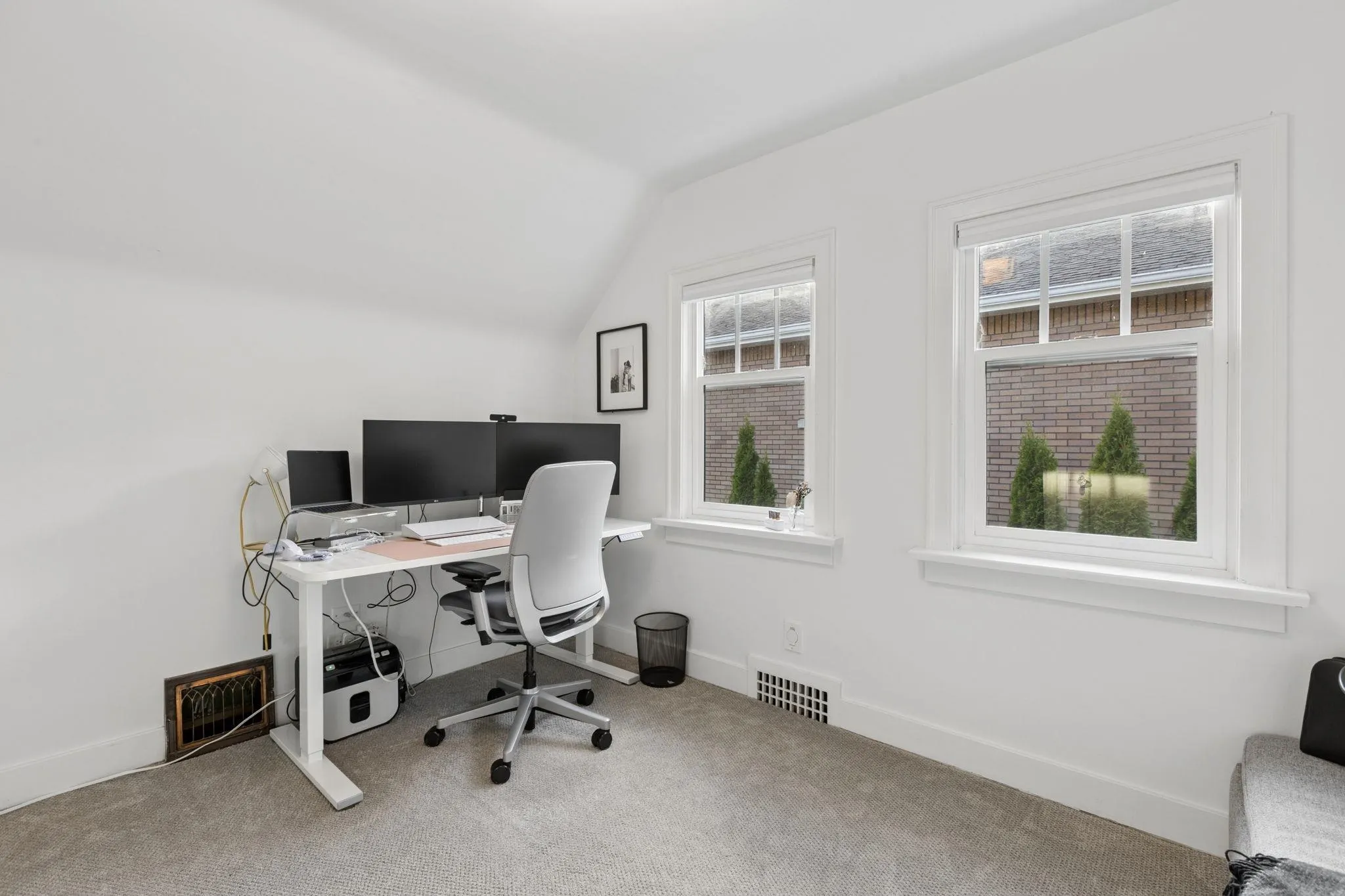 3964 Dundas Street