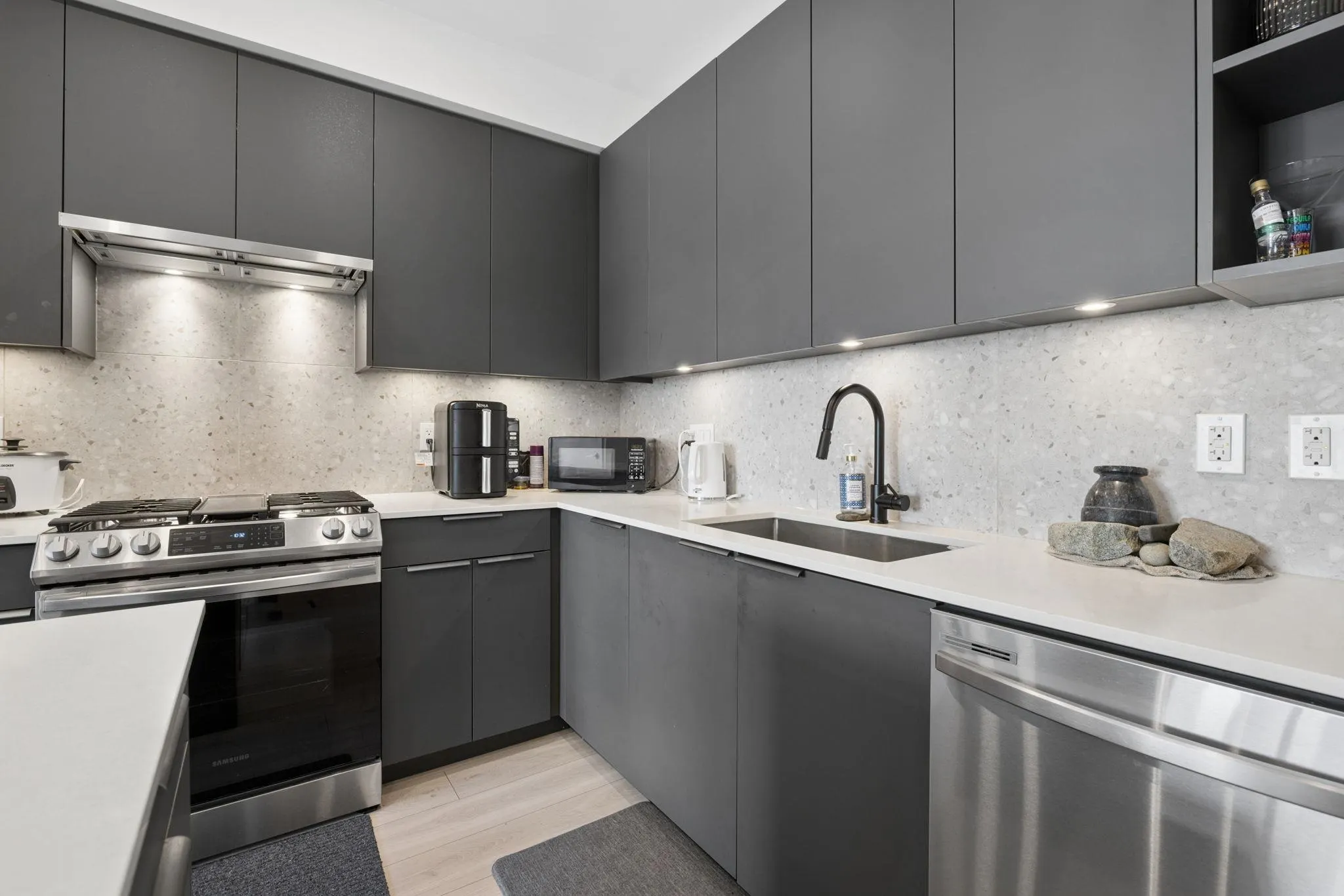 7920 206 Street #504