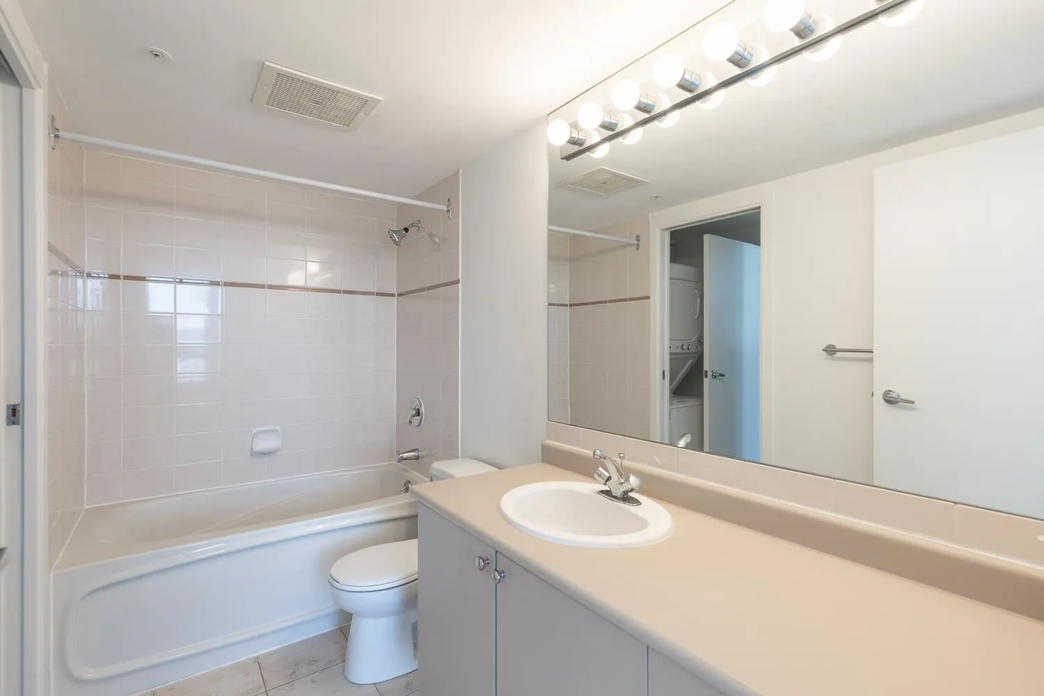 1277 Nelson Street #1107