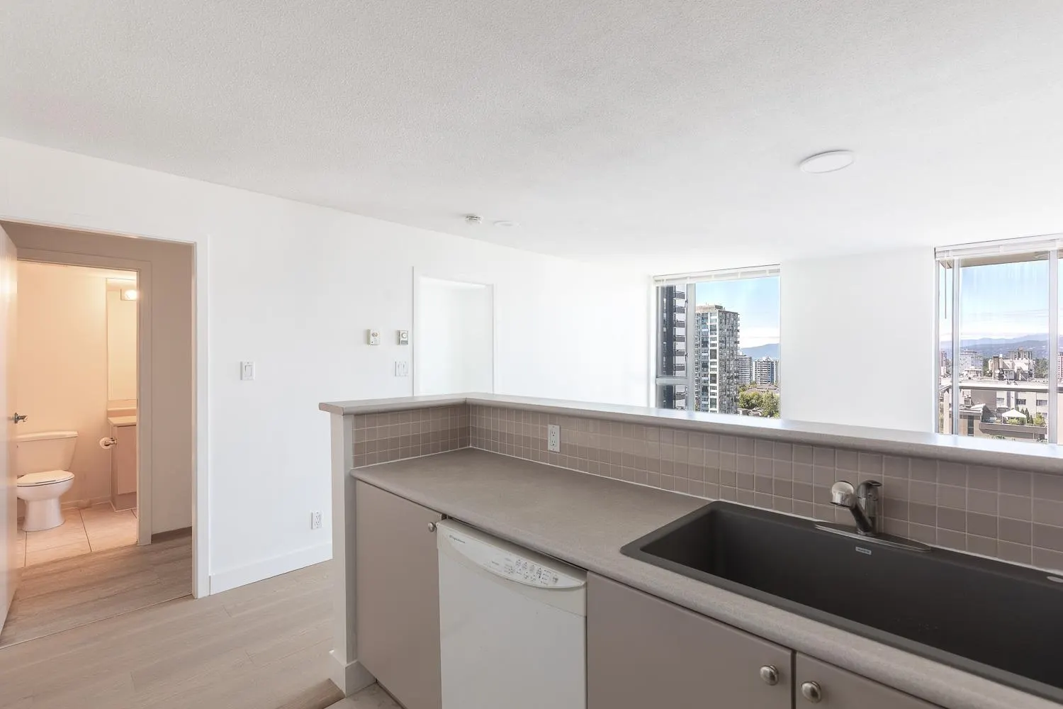 1277 Nelson Street #1107