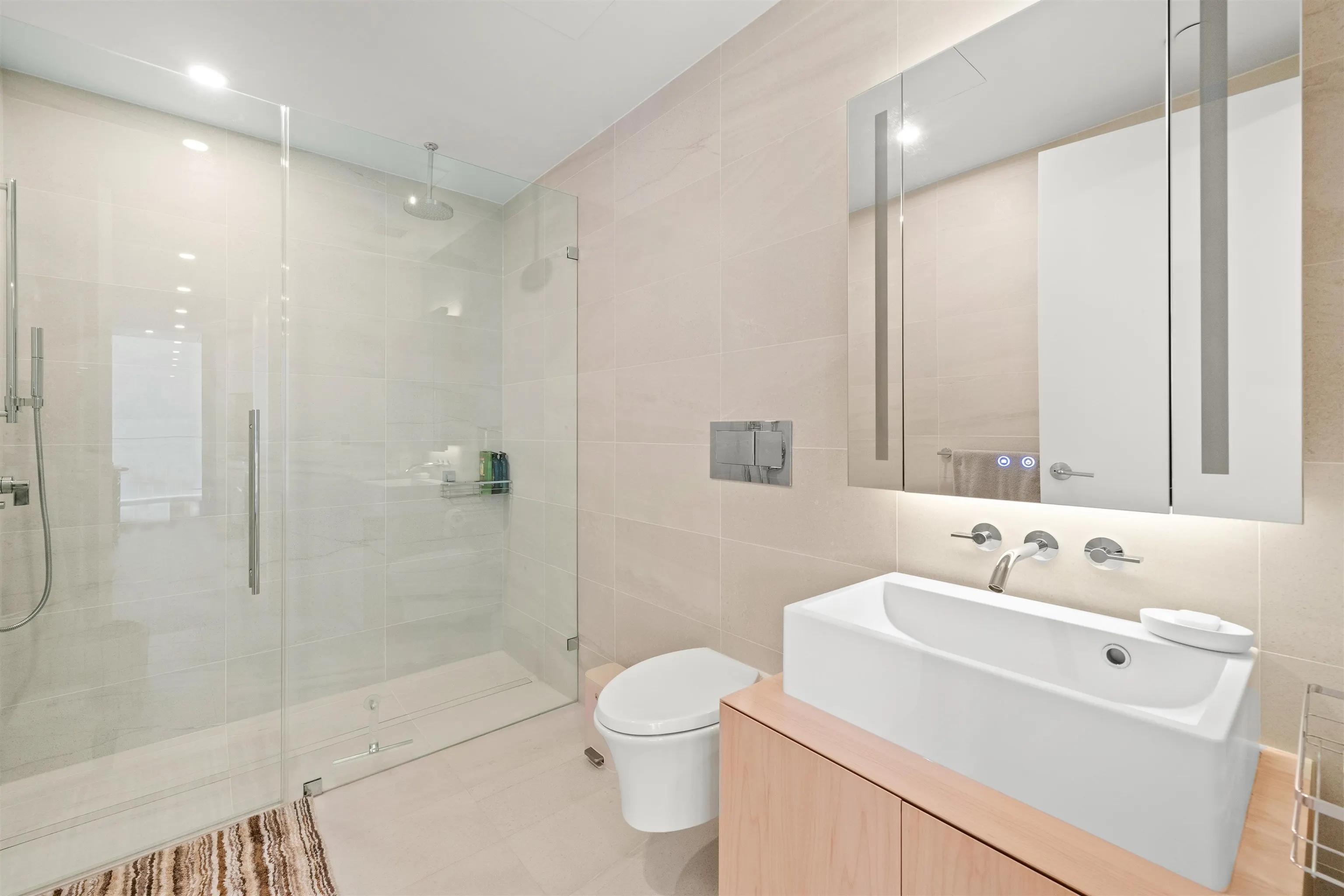 1568 Alberni Street #602
