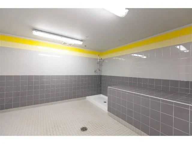 3873 Cates Landing Way #102
