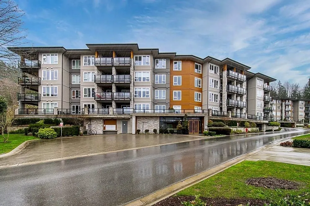 3873 Cates Landing Way #102