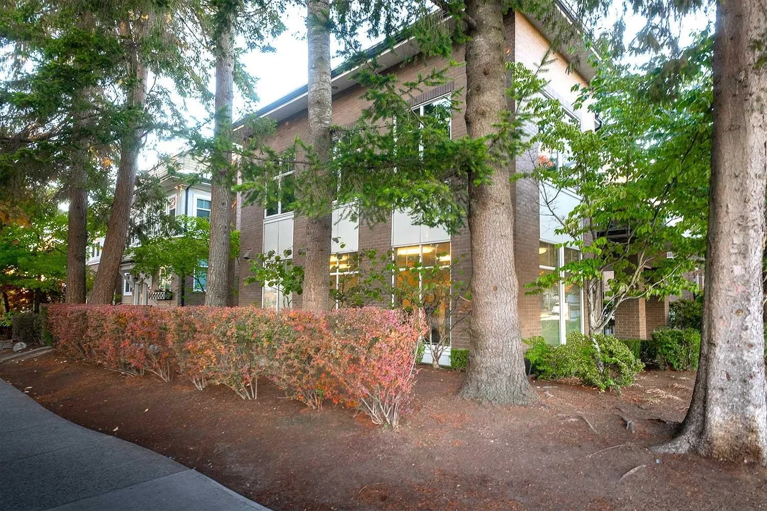 15833 26 Avenue #61