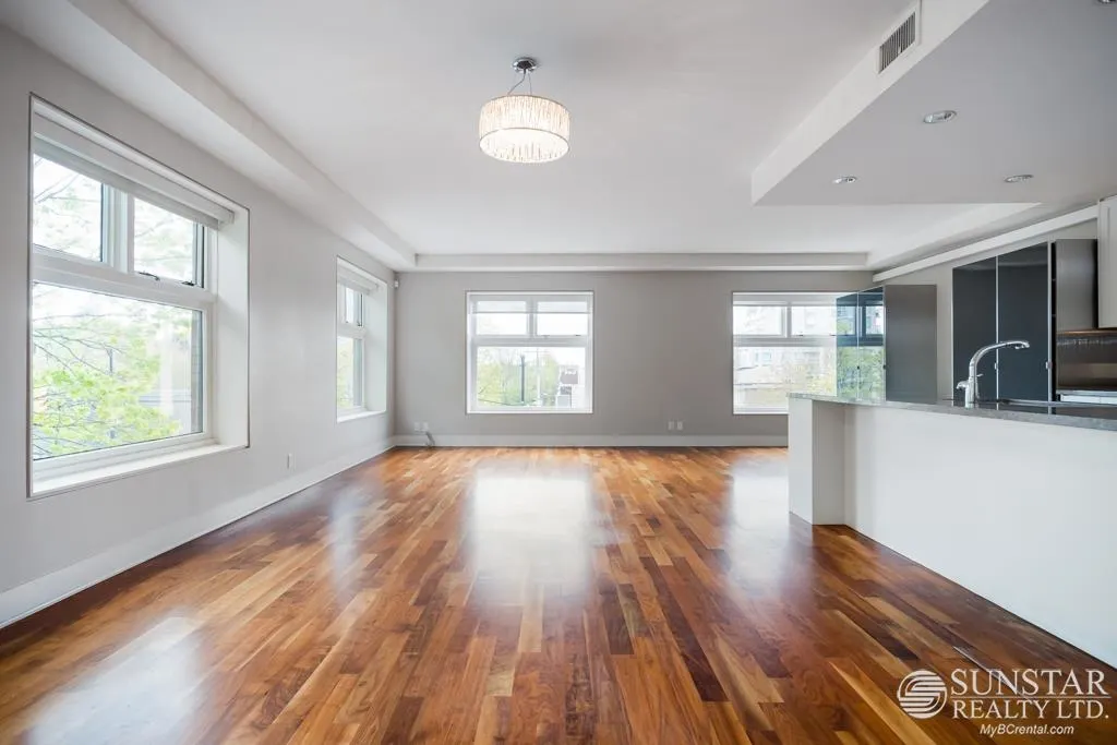 1477 W 15th Avenue #301