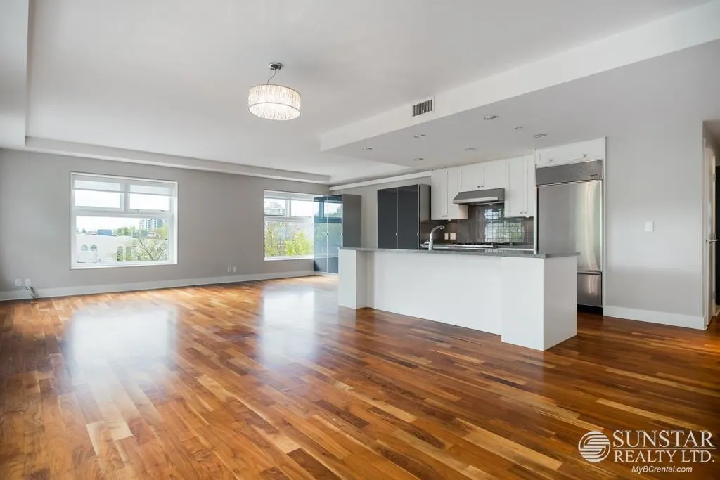 1477 W 15th Avenue #301
