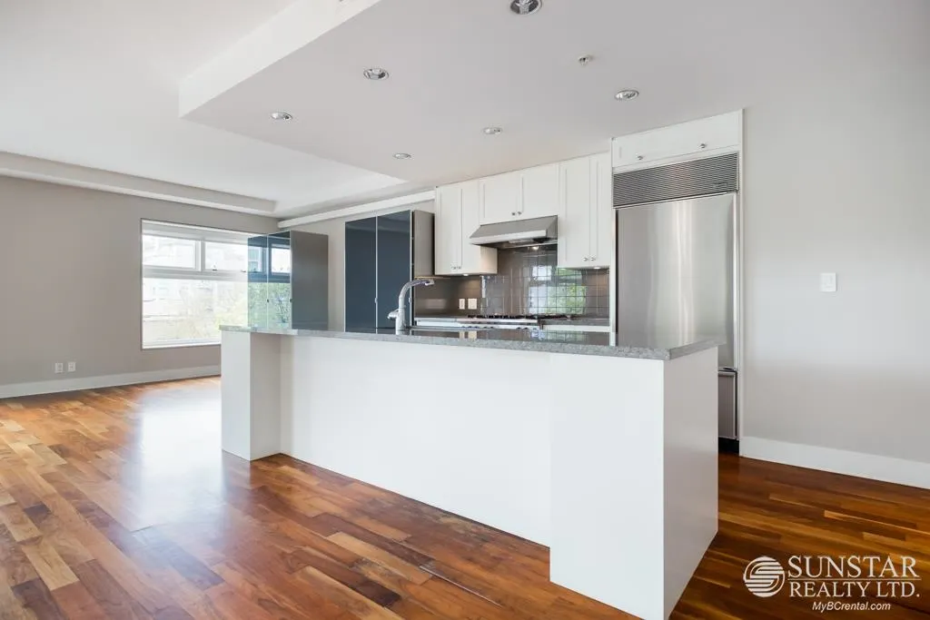 1477 W 15th Avenue #301