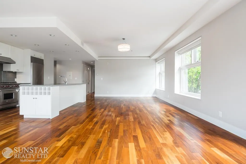 1477 W 15th Avenue #301