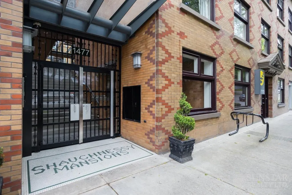 1477 W 15th Avenue #301
