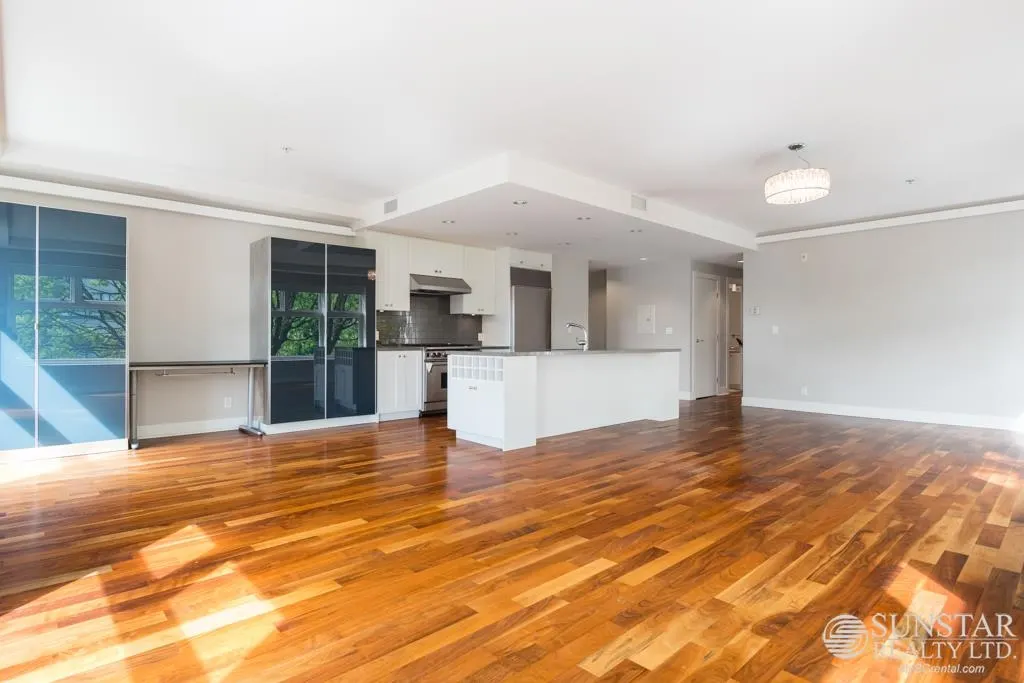 1477 W 15th Avenue #301