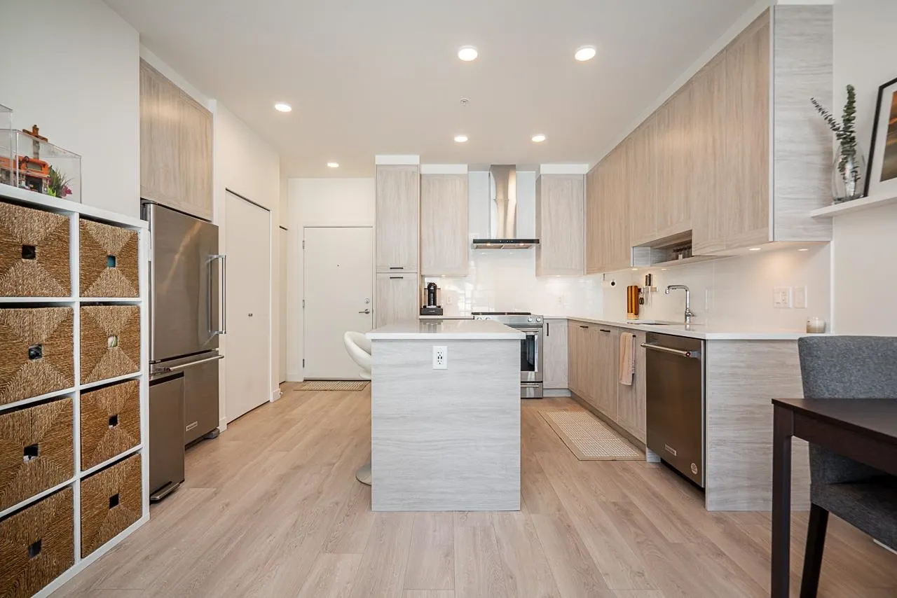 7579 16th Street #303