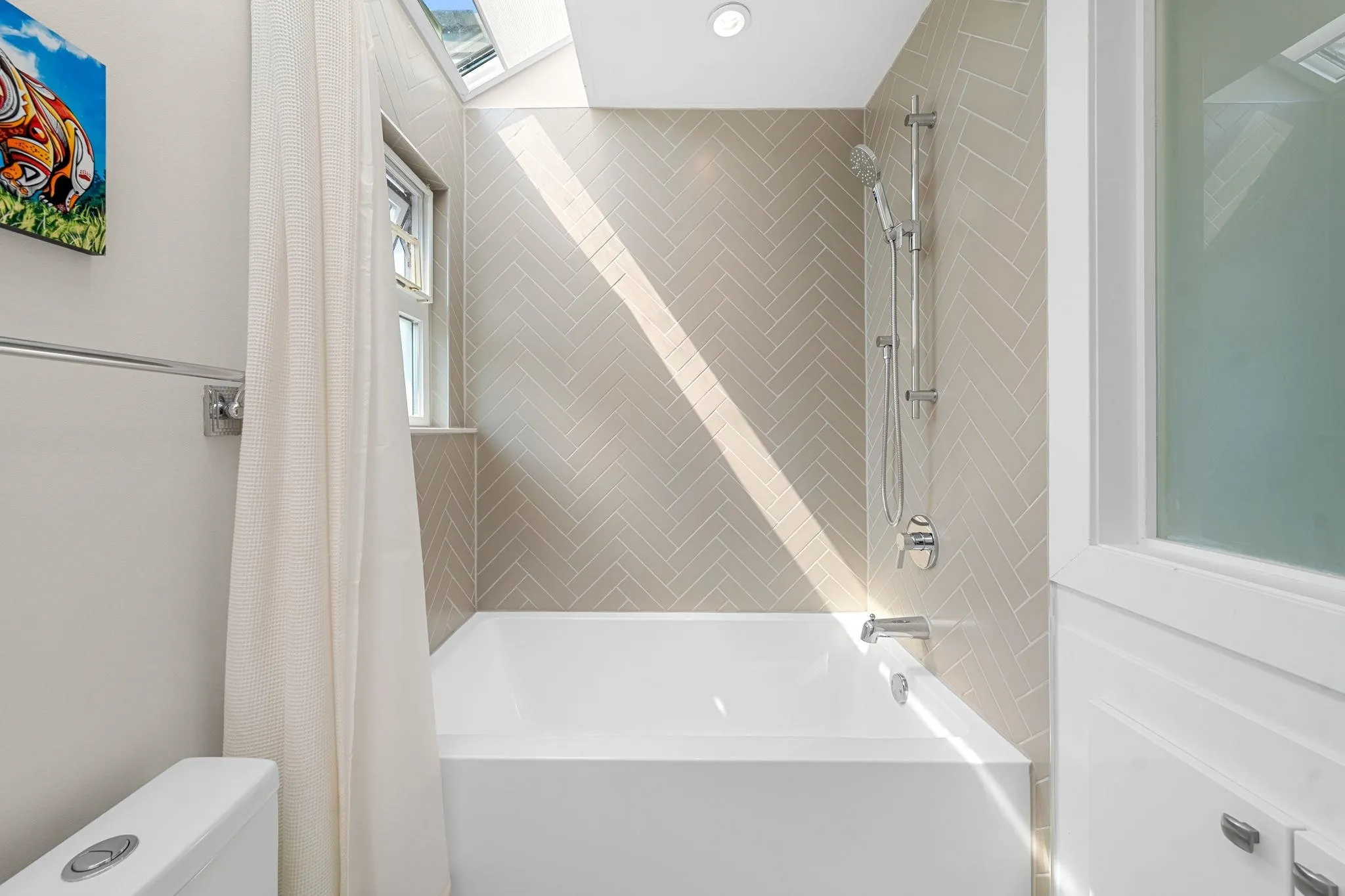 230 W 16th Street #4