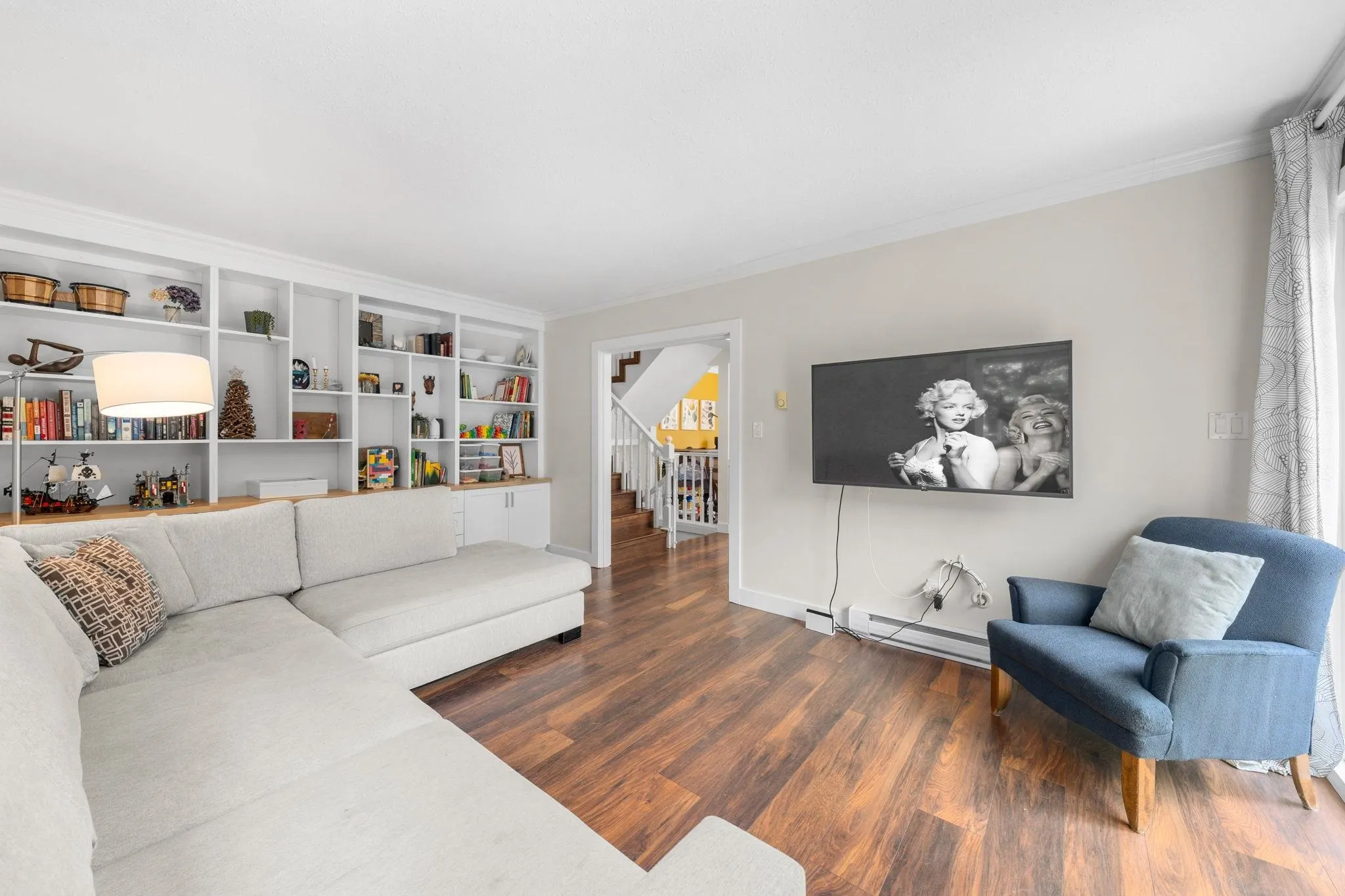 230 W 16th Street #4