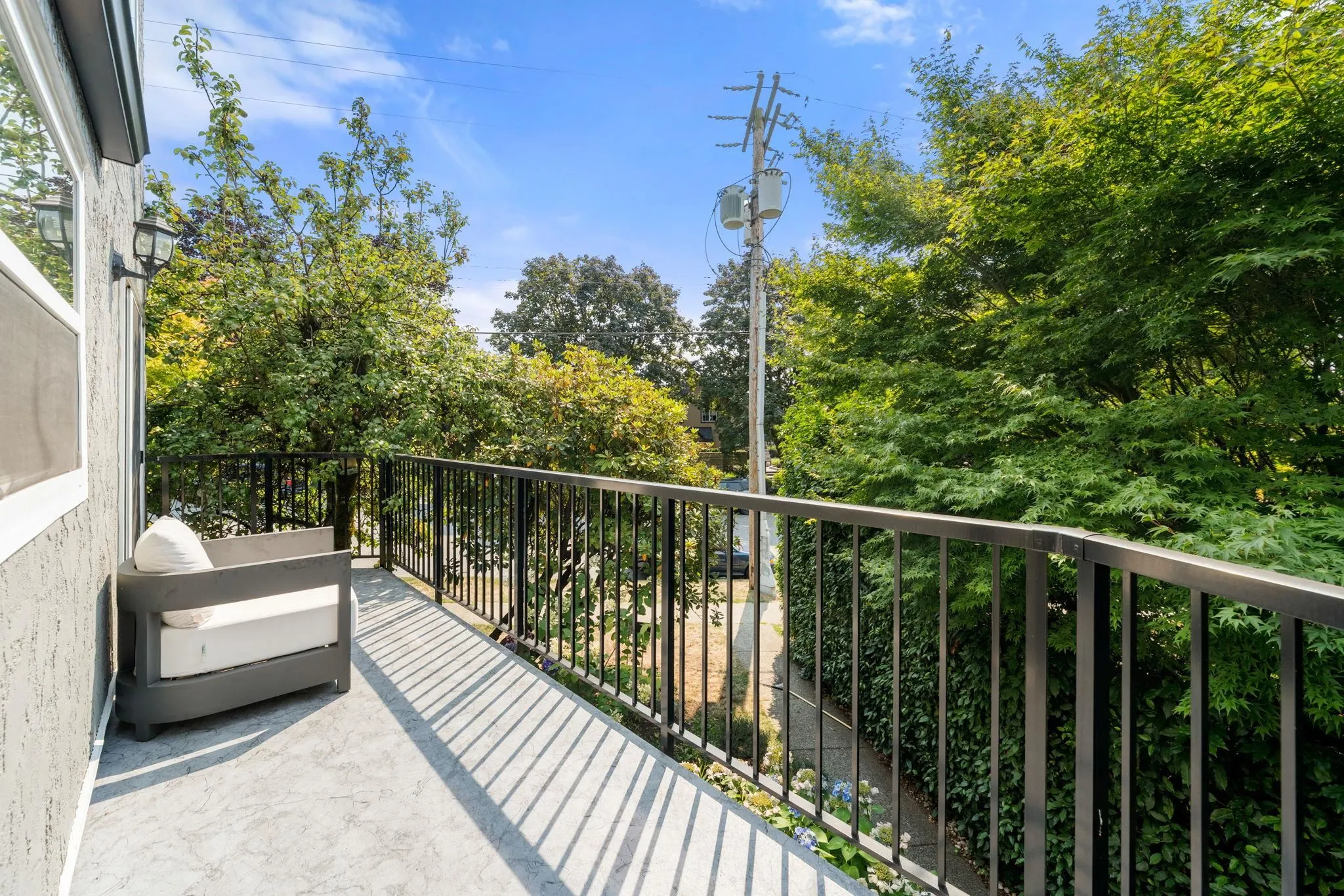 230 W 16th Street #4