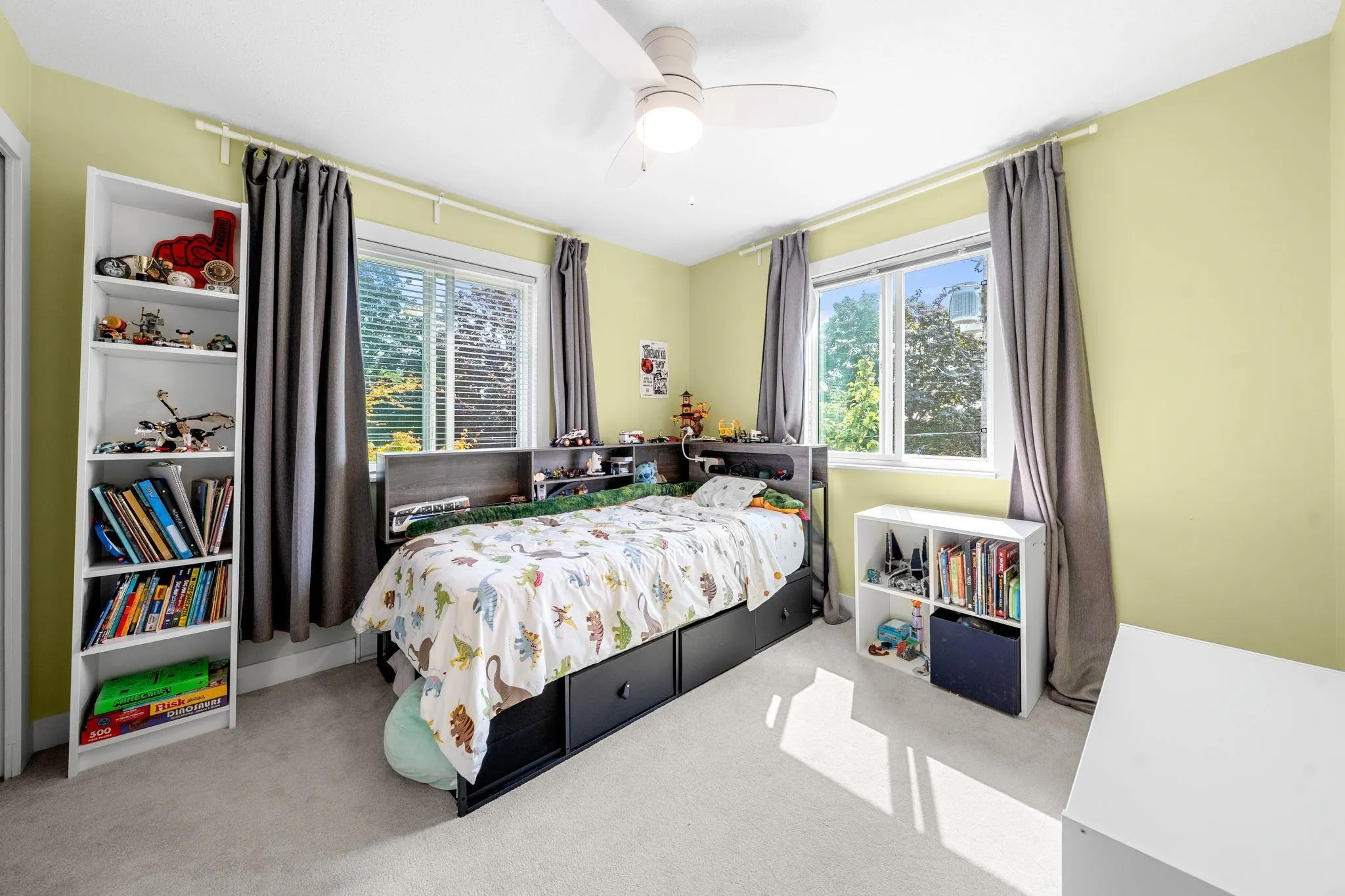 230 W 16th Street #4